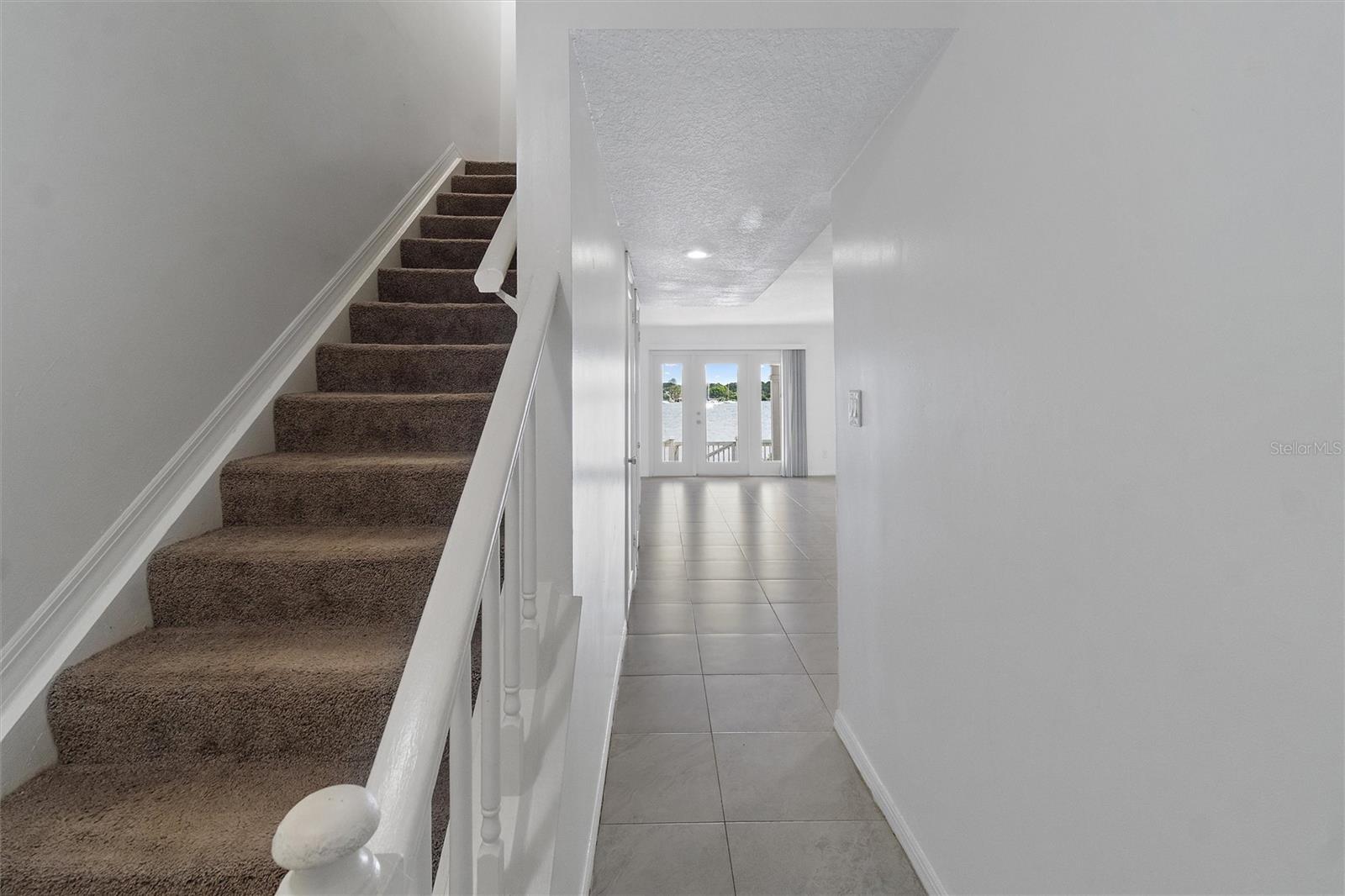 165 POMPANO DR SE — photo 5