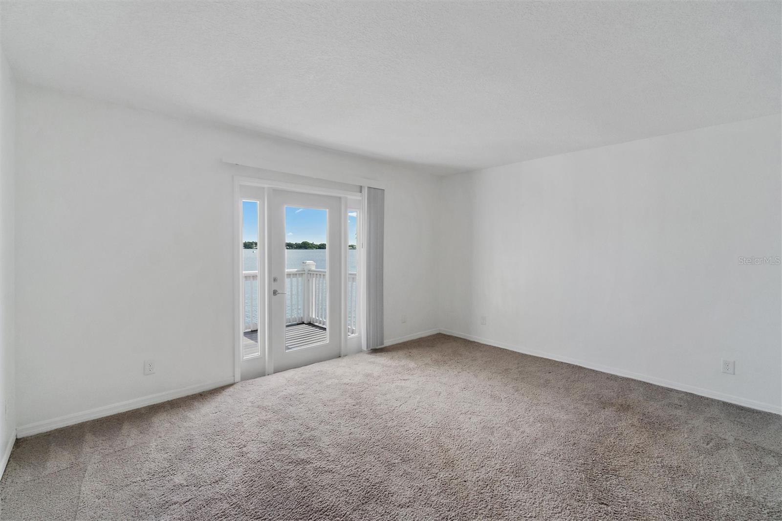 165 POMPANO DR SE — photo 15