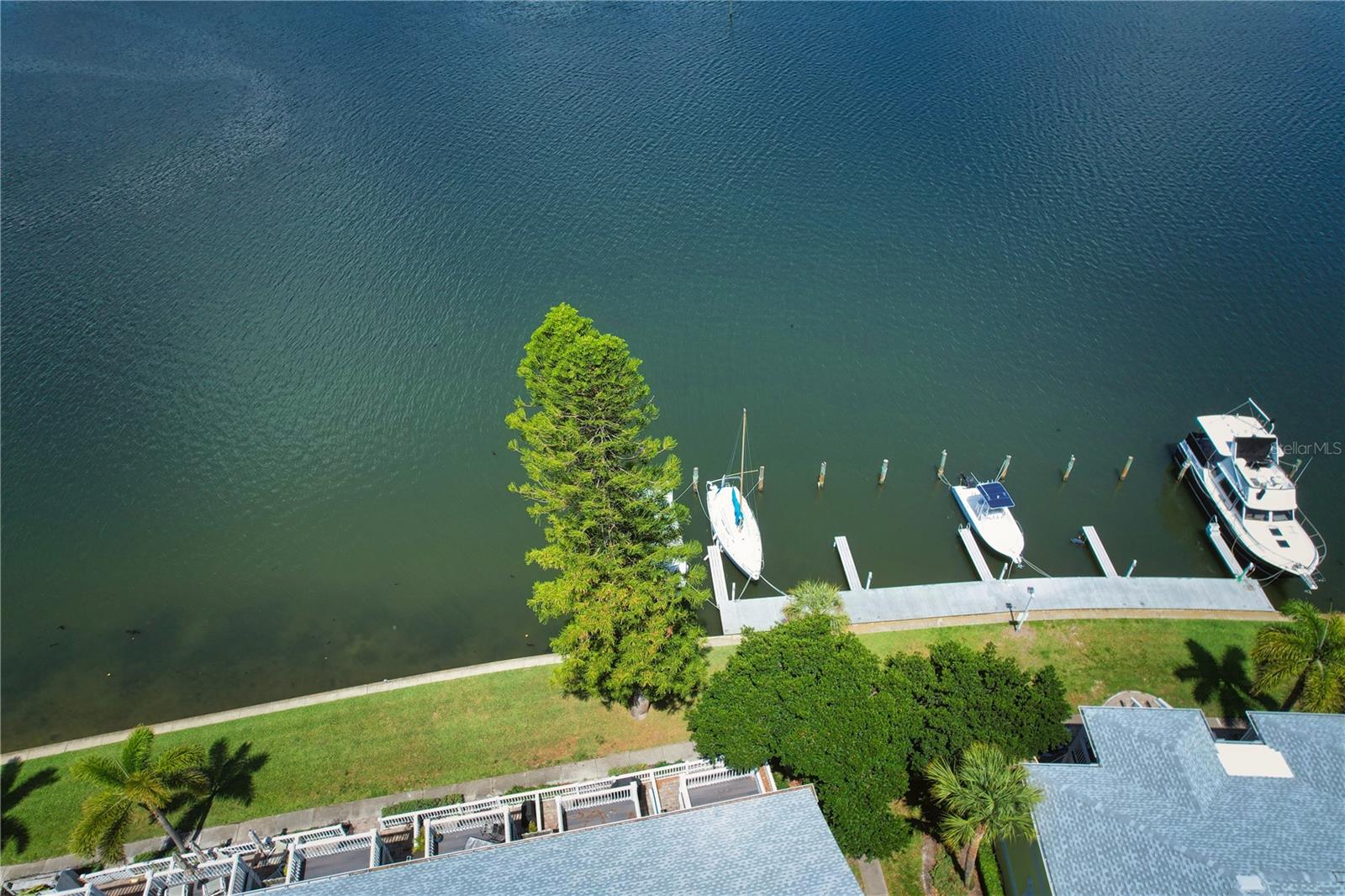 165 POMPANO DR SE — photo 29