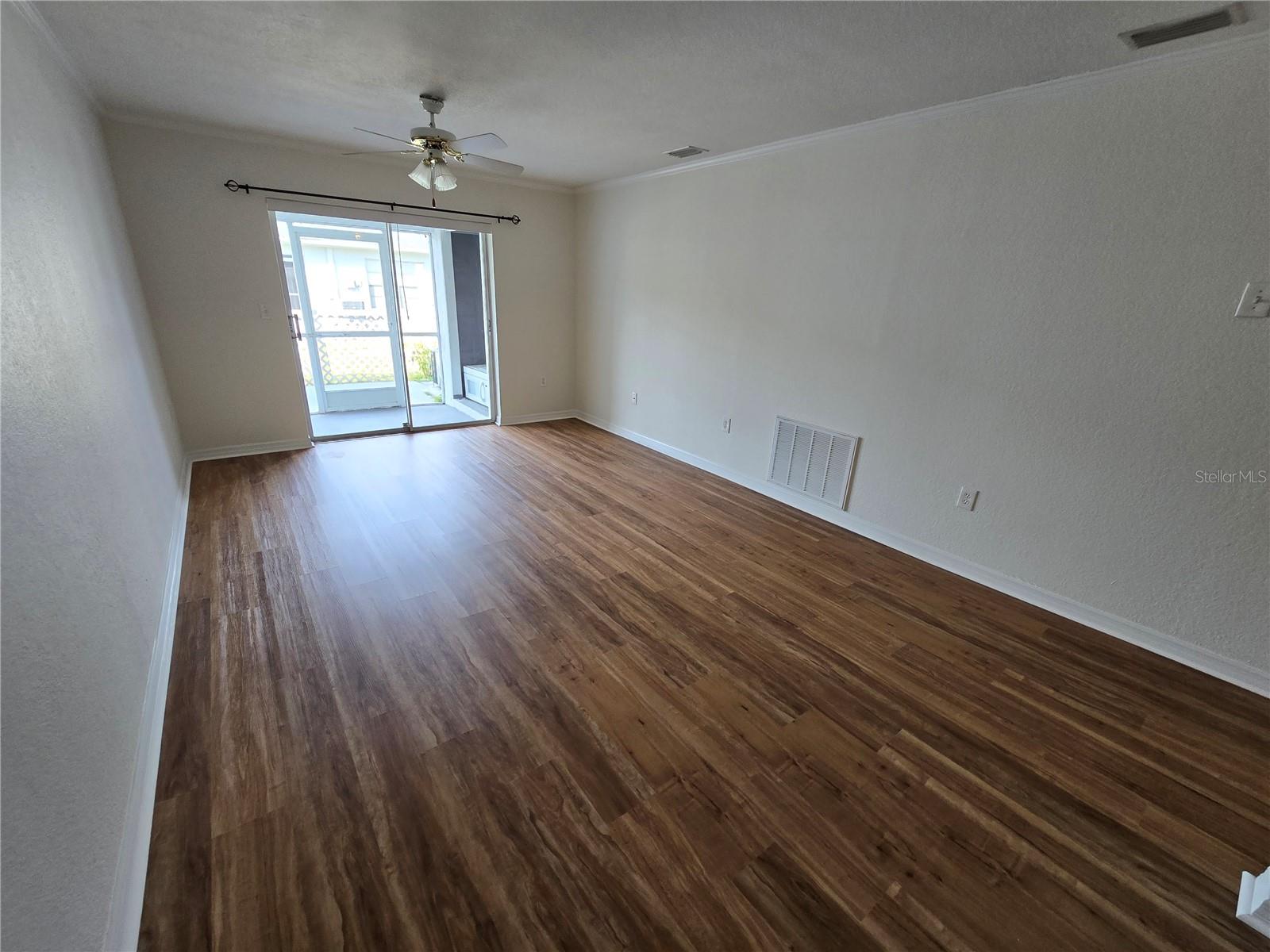 2919 WESTMORELAND CT — photo 5