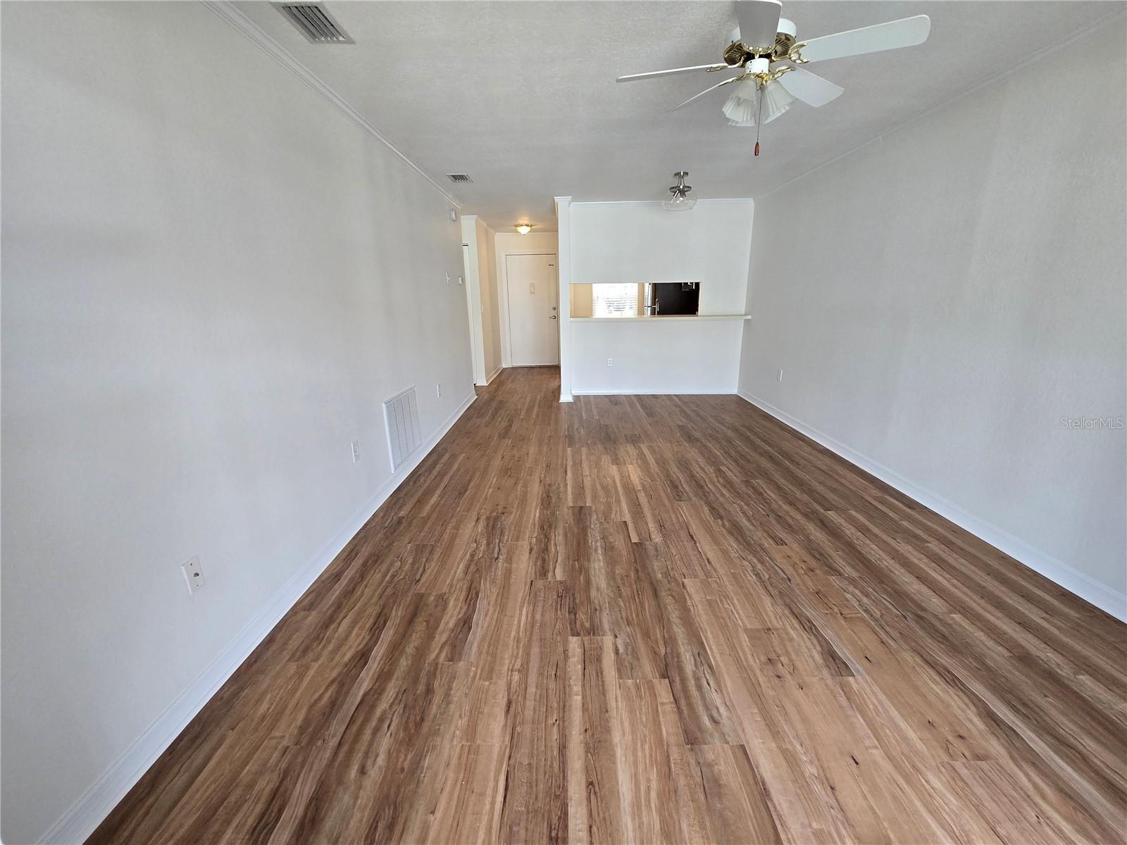 2919 WESTMORELAND CT — photo 6