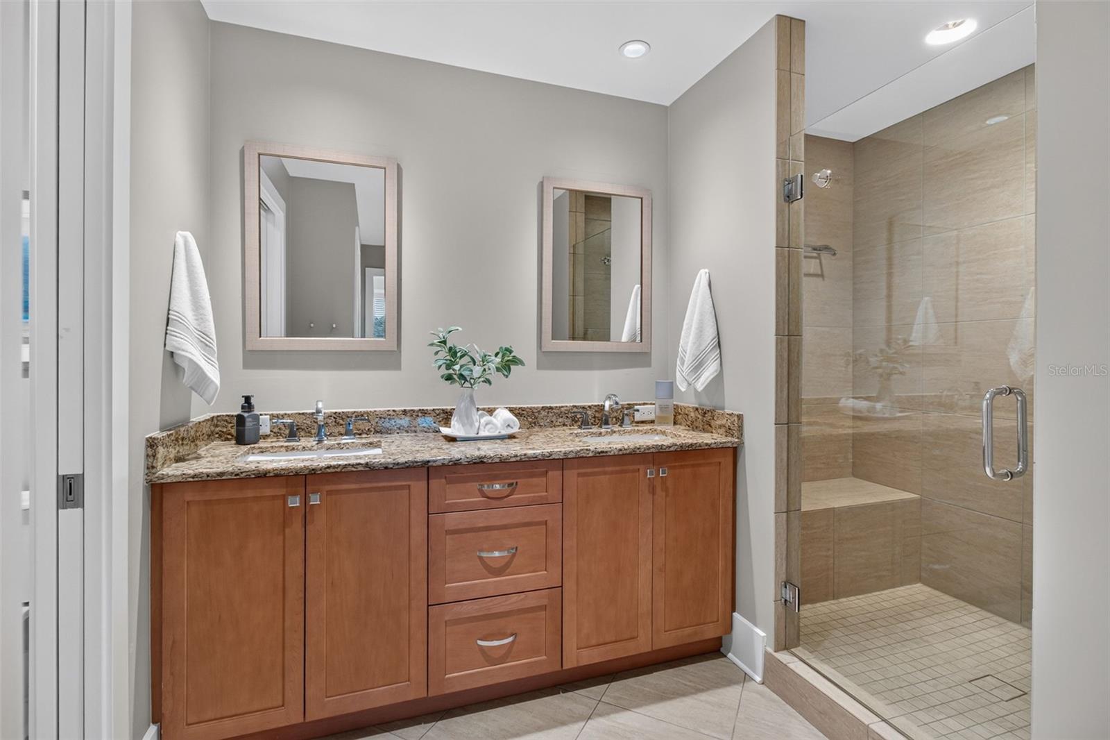 200 MAIN ST #202 — photo 26