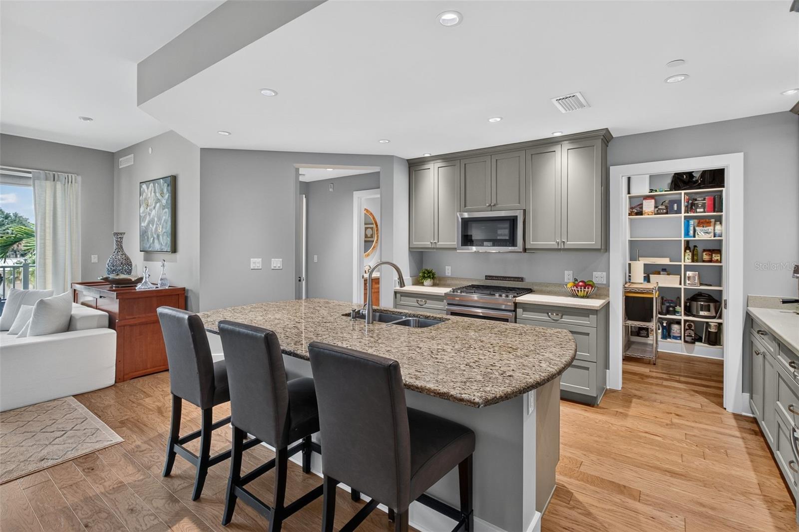 200 MAIN ST #202 — photo 12
