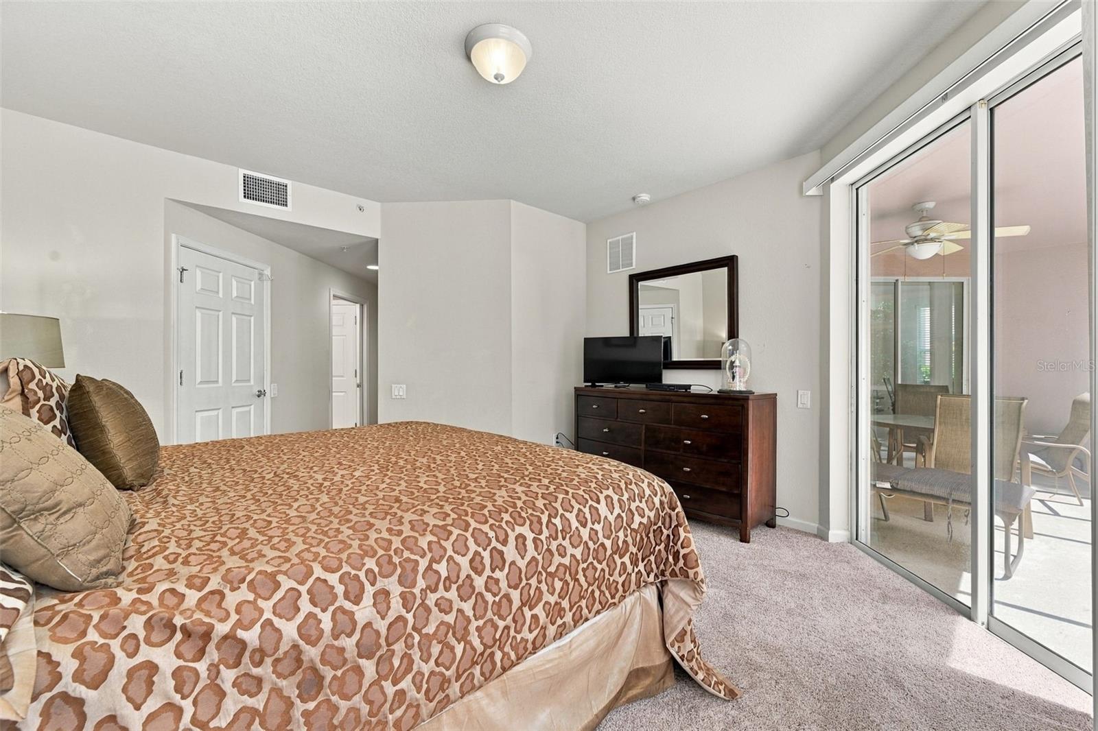 802 LANTERN WAY #101 — photo 20