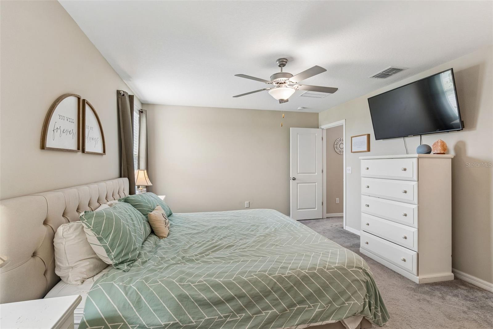 6108 SPRING CRAYFISH AVE — photo 20
