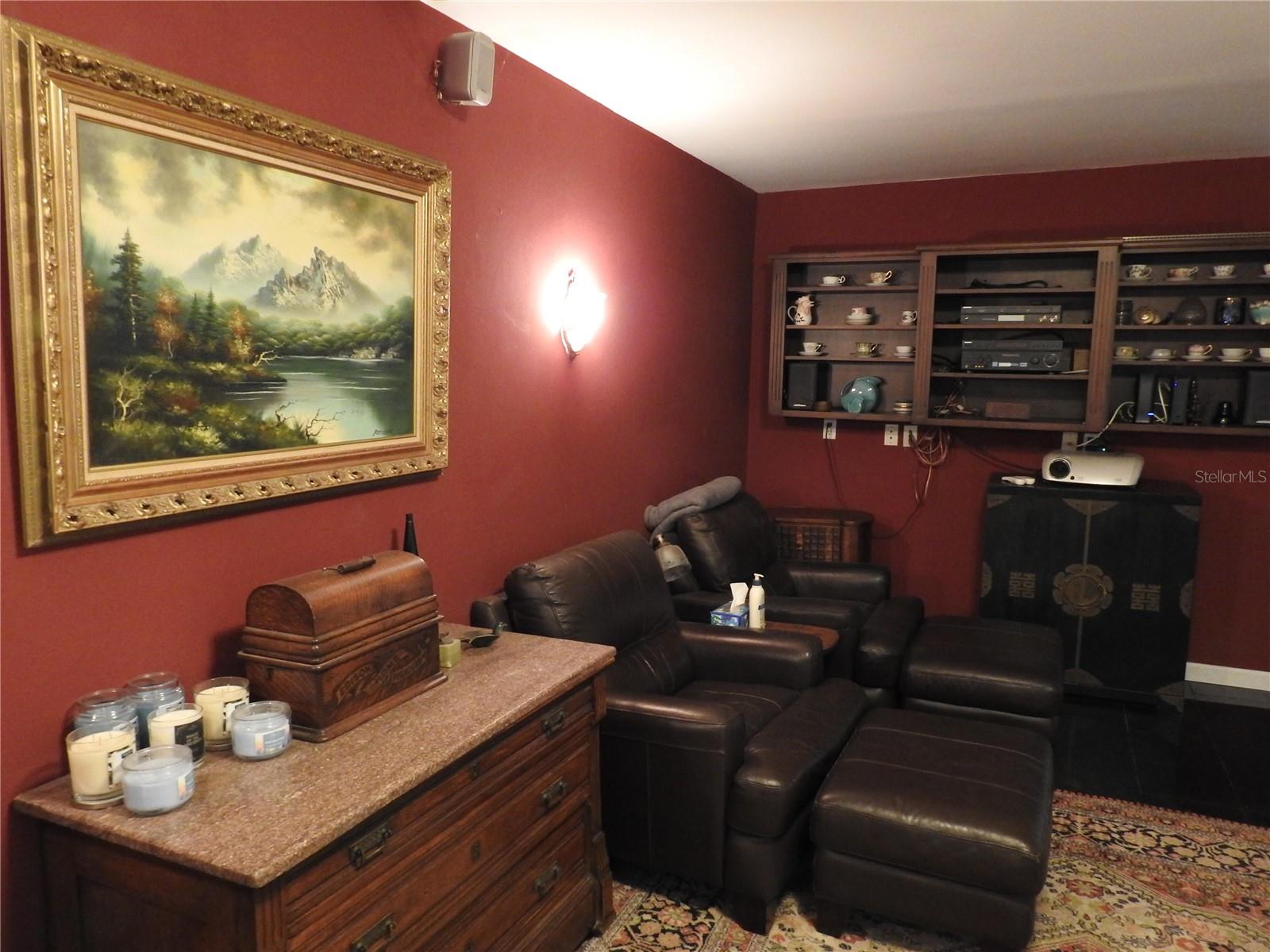 7611 SENRAB DR — photo 31