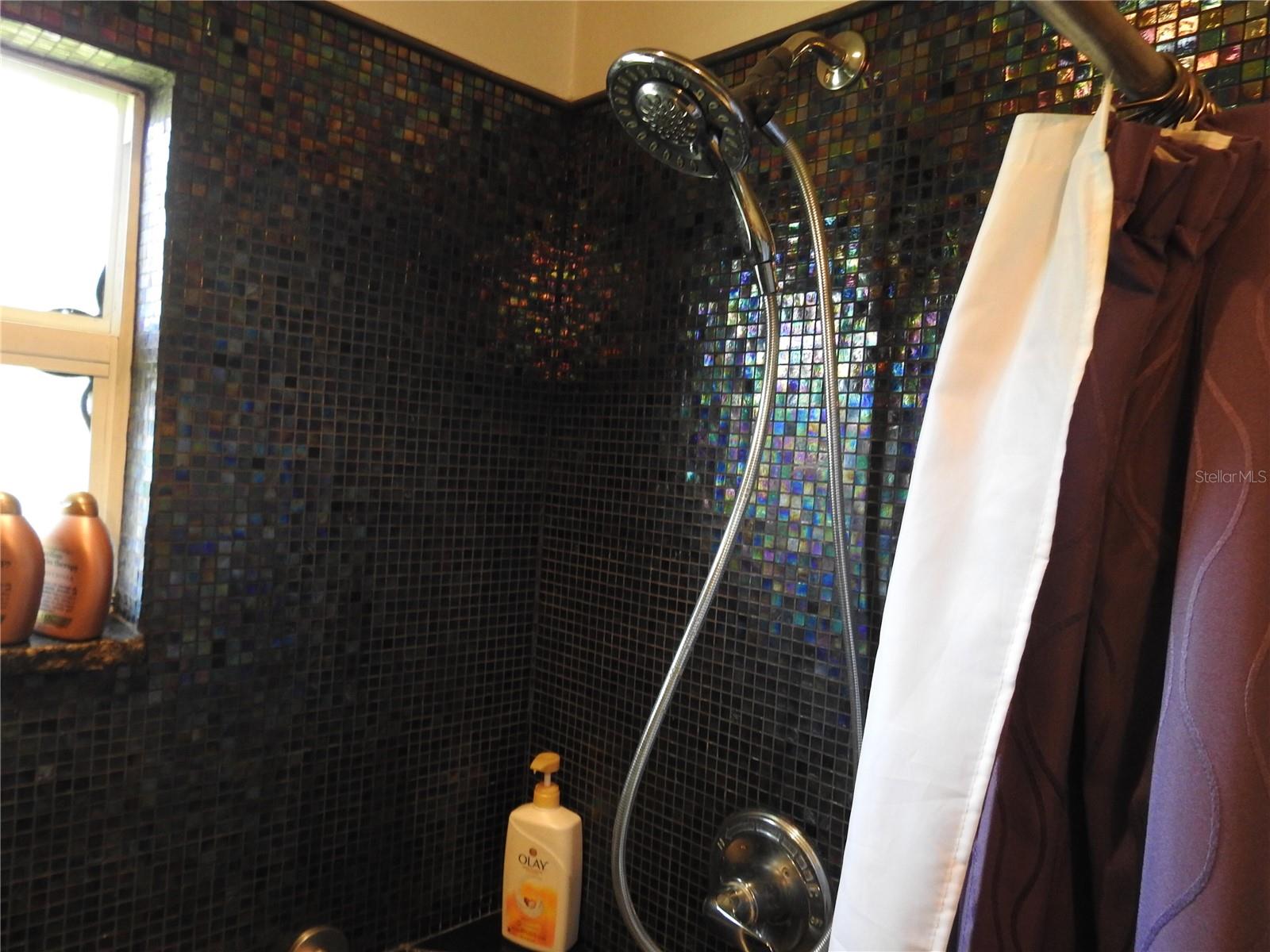 7611 SENRAB DR — photo 20