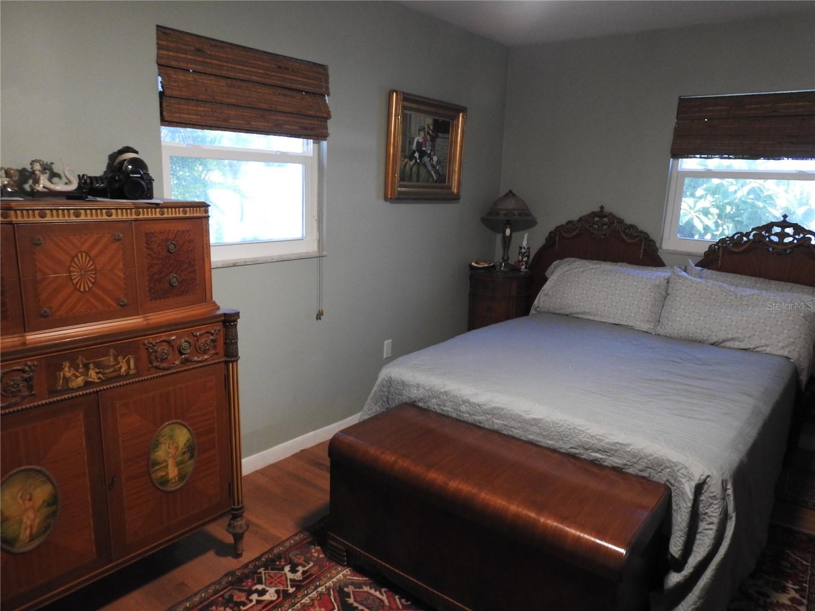 7611 SENRAB DR — photo 30