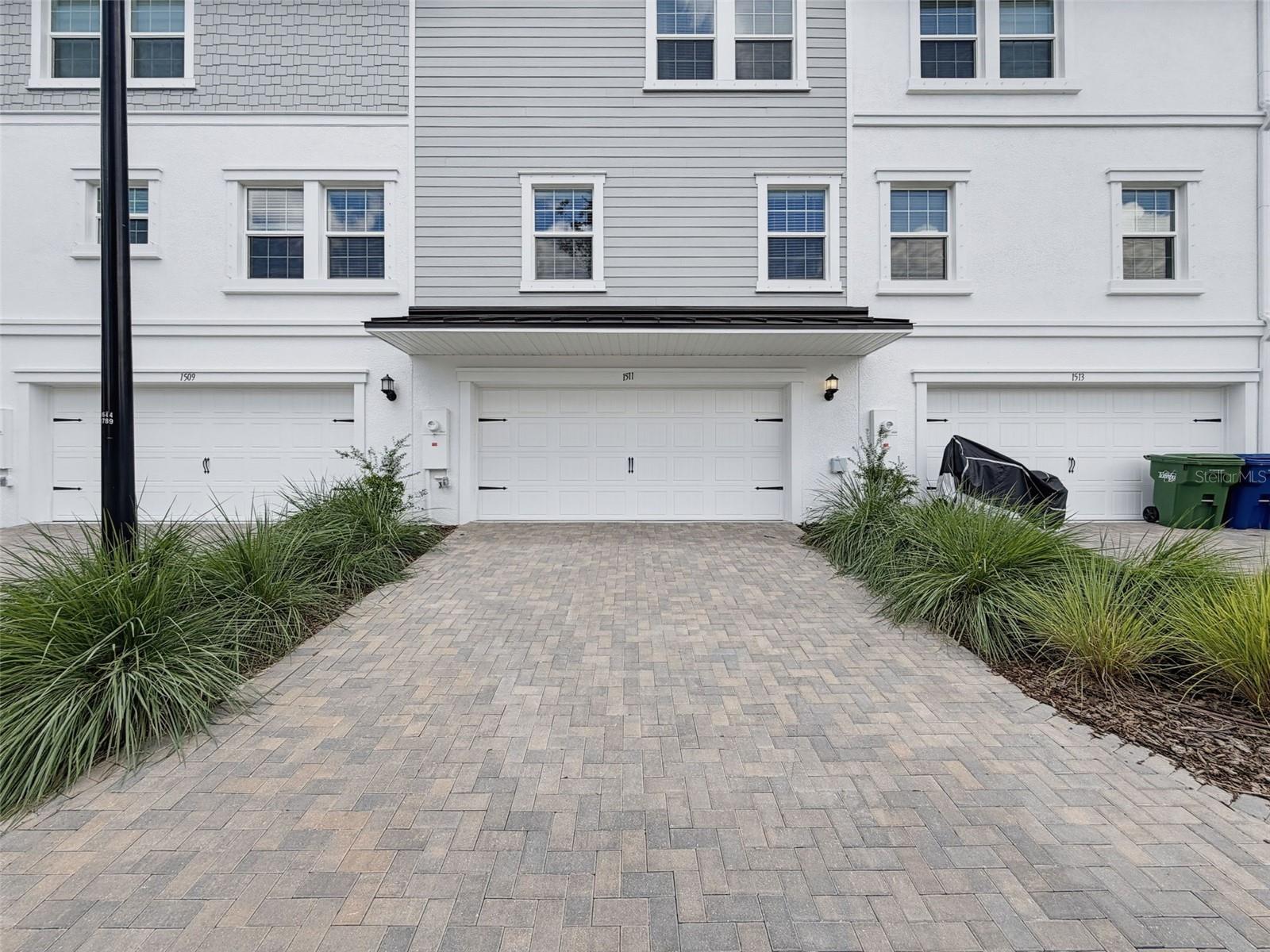 1511 W CHESTNUT ST — photo 45