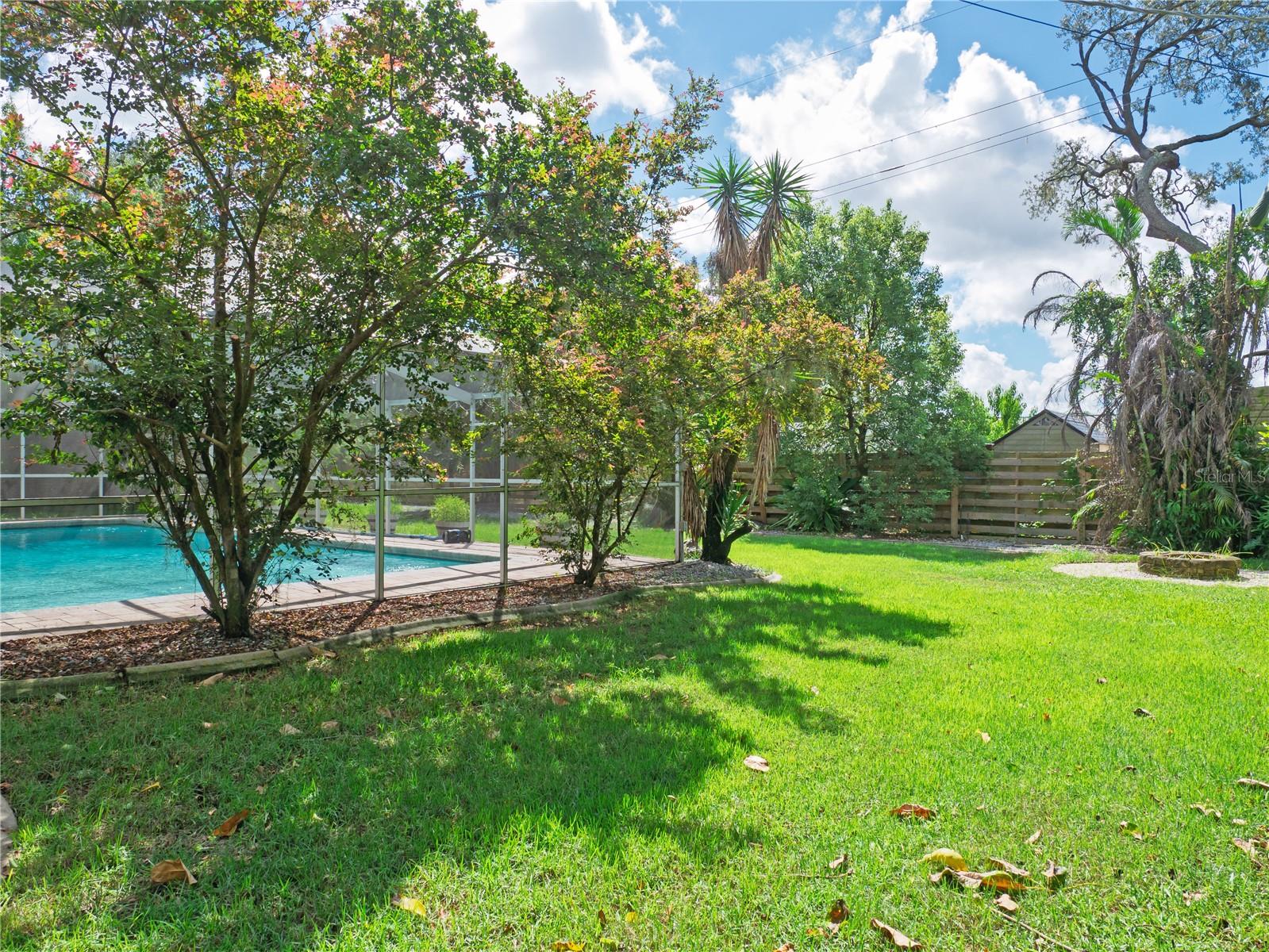 615 VALLE VISTA DR — photo 43