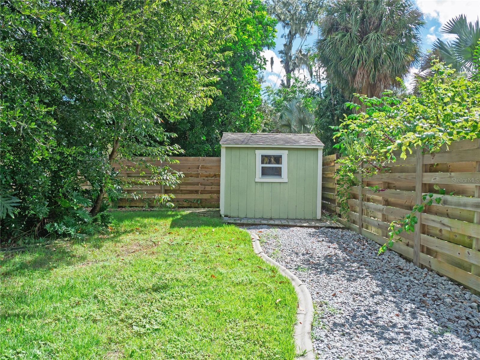 615 VALLE VISTA DR — photo 40