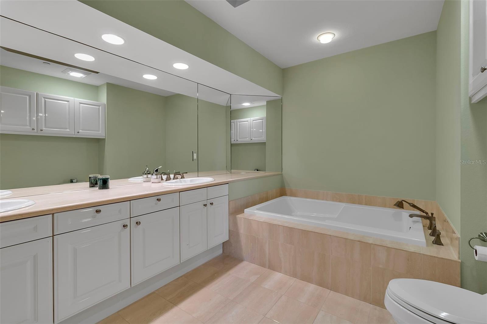 1241 GULF OF MEXICO DR #109 — photo 19