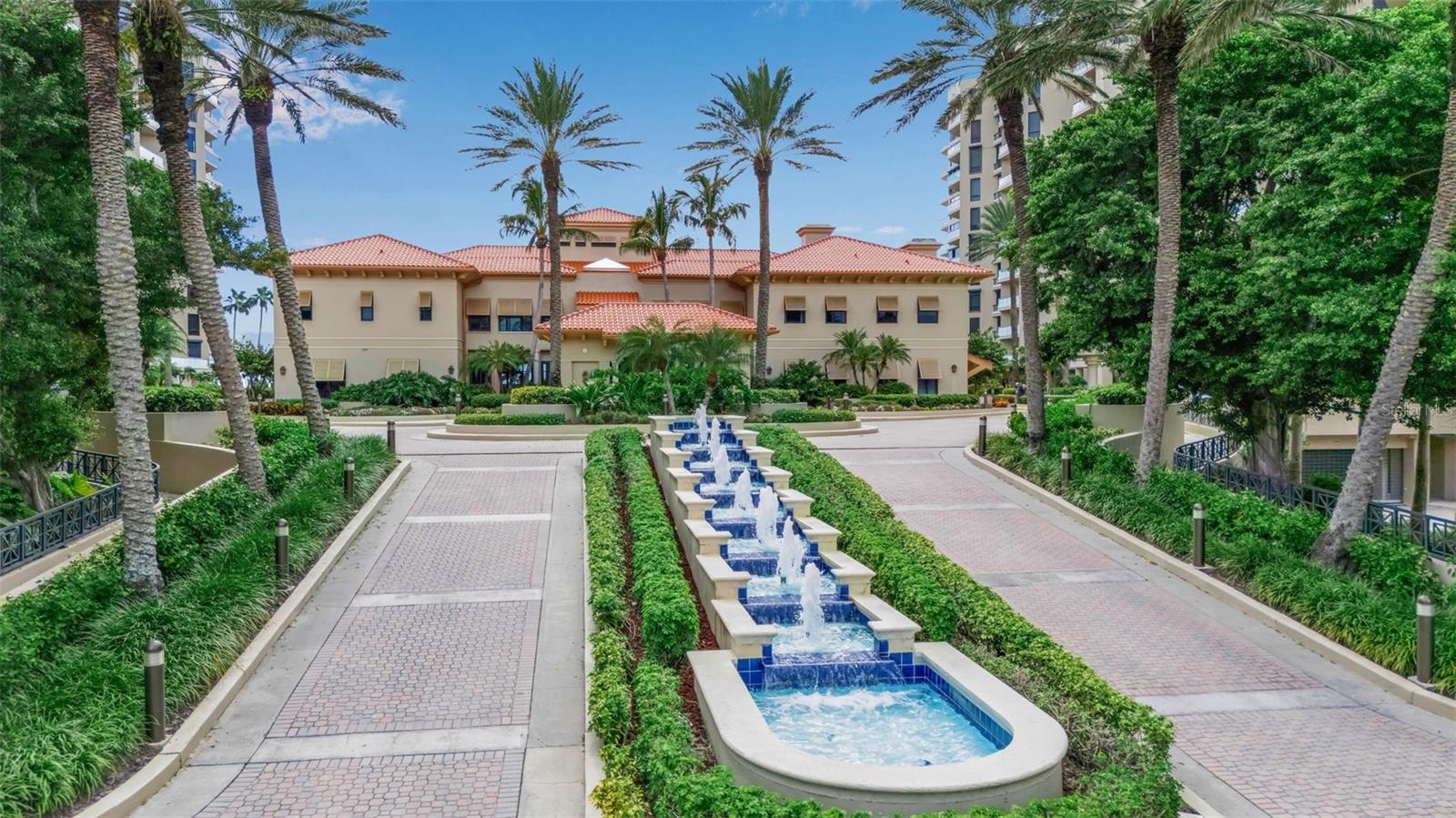 1241 GULF OF MEXICO DR #109 — photo 3