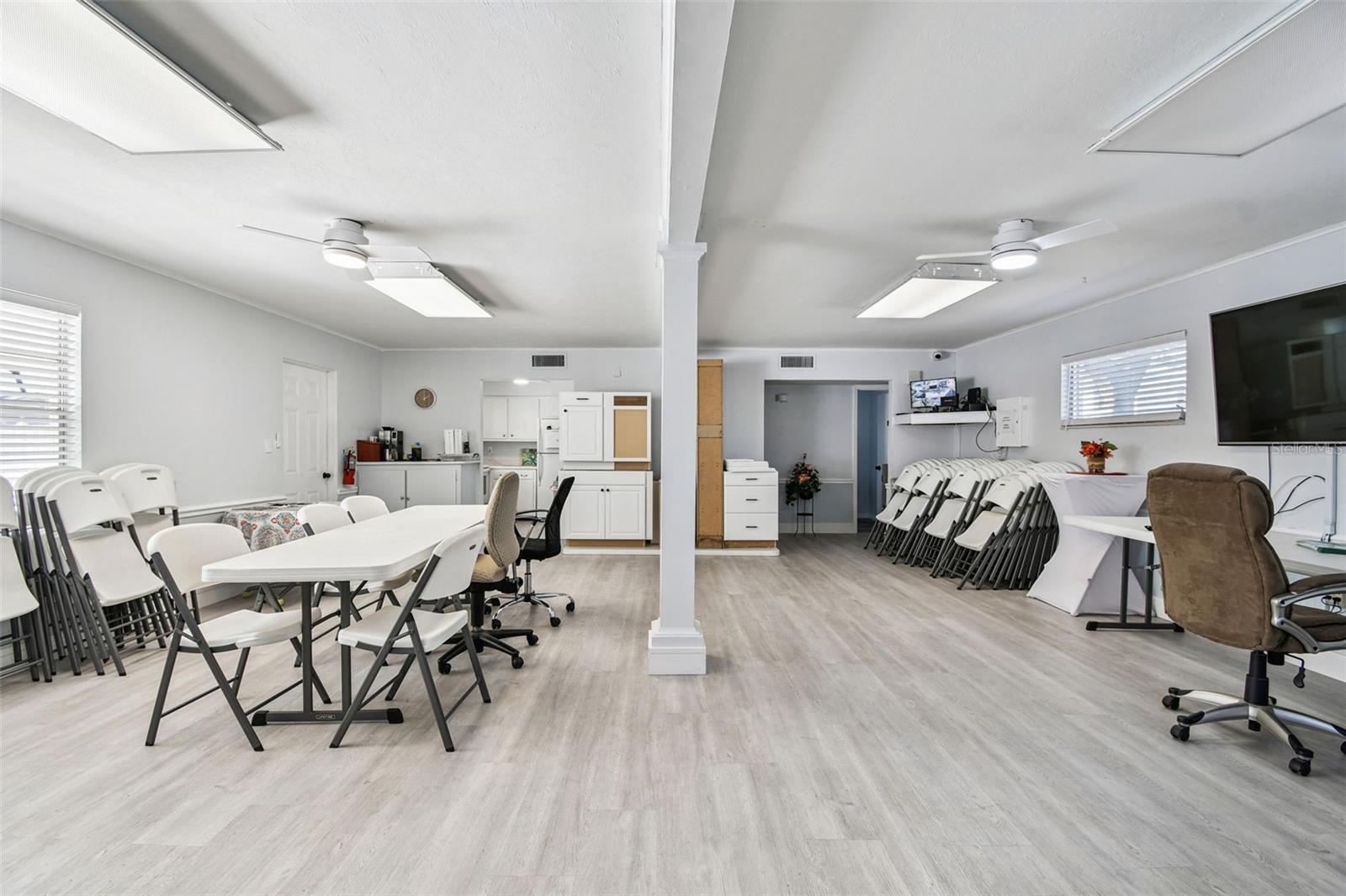 6026 LILLI WAY — photo 35