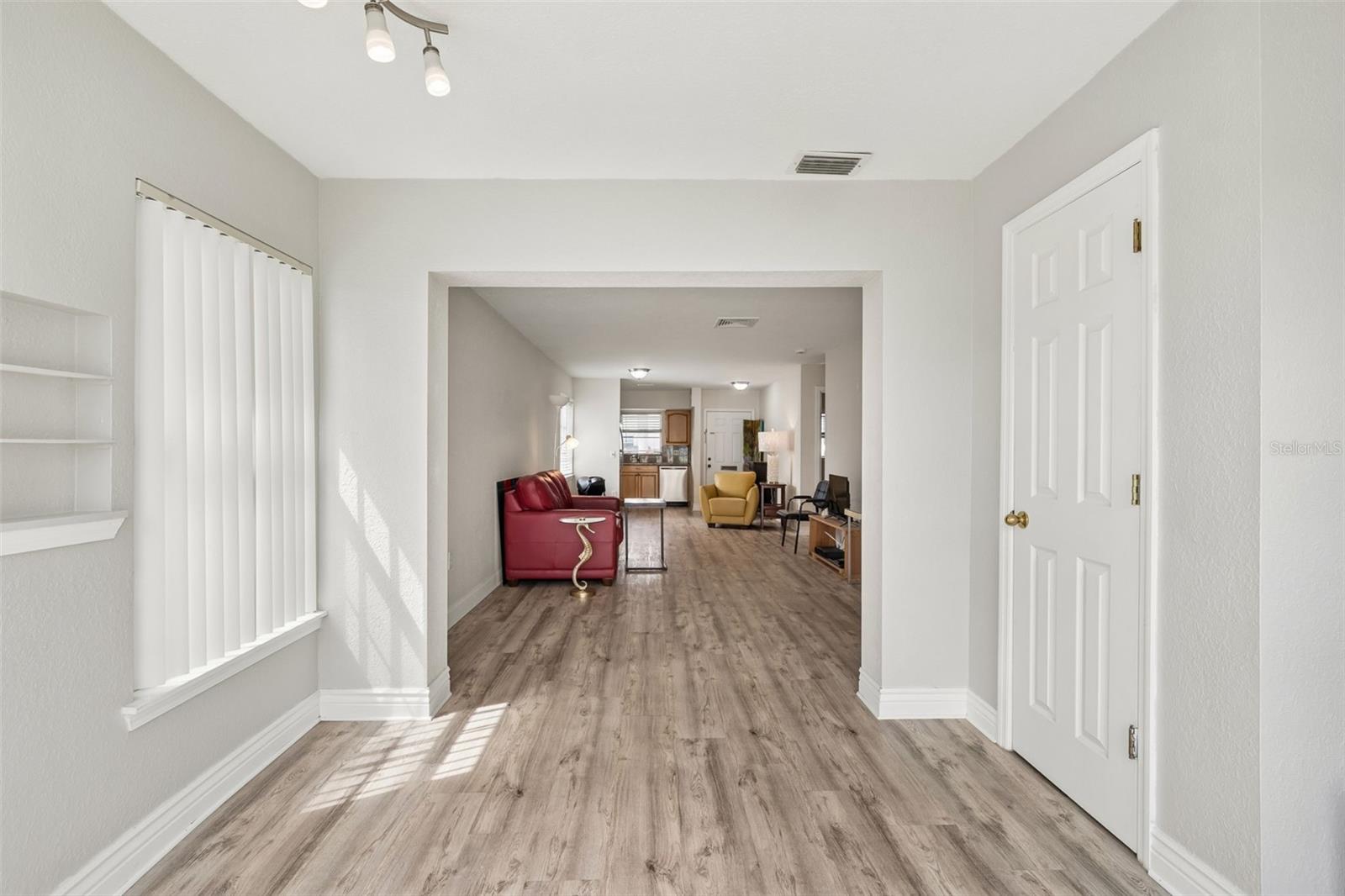 6026 LILLI WAY — photo 5