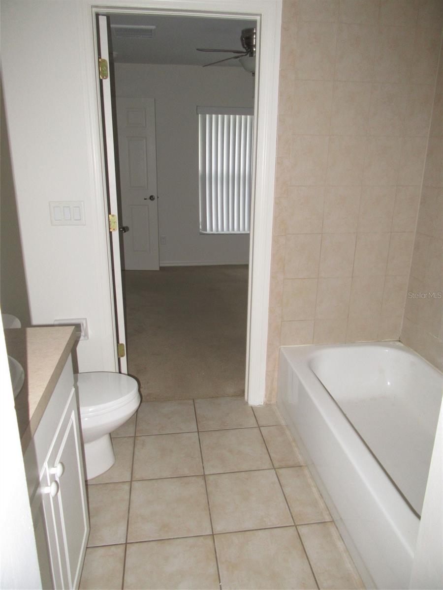 1047 LASSETER ST — photo 16