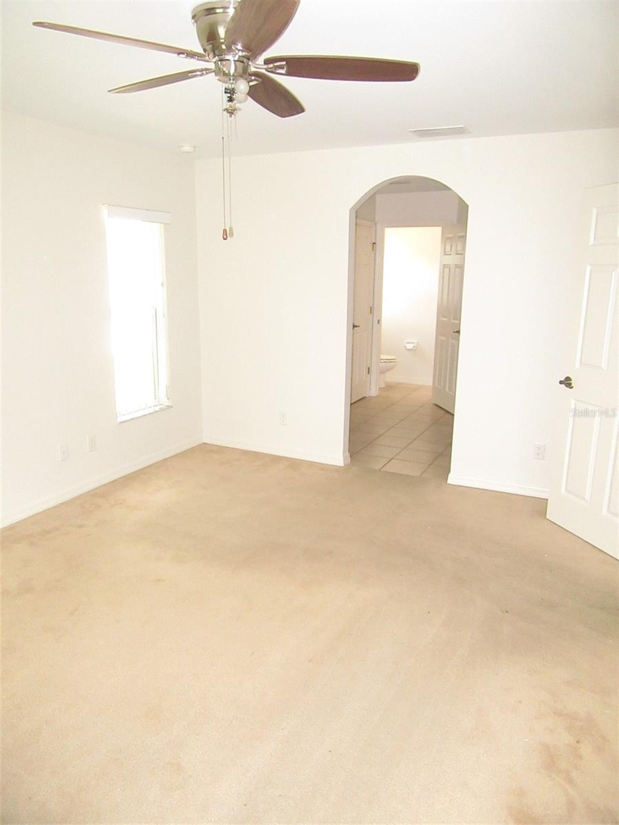 1047 LASSETER ST — photo 9