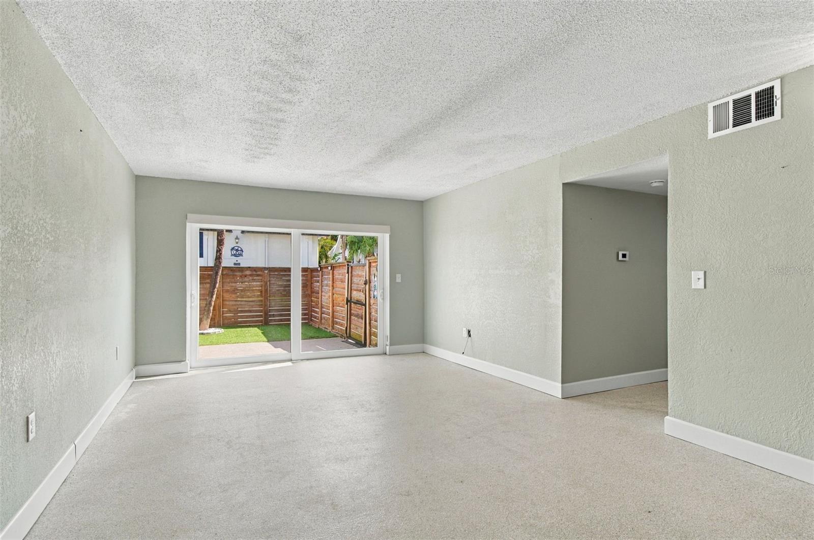 17035 GULF BLVD #107 — photo 8