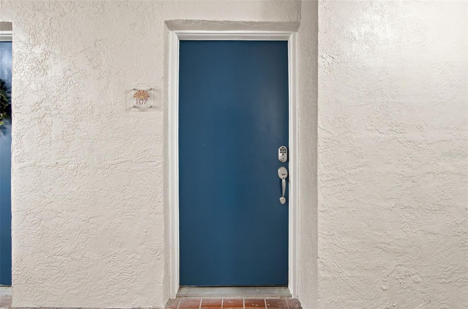 17035 GULF BLVD #107 — photo 3