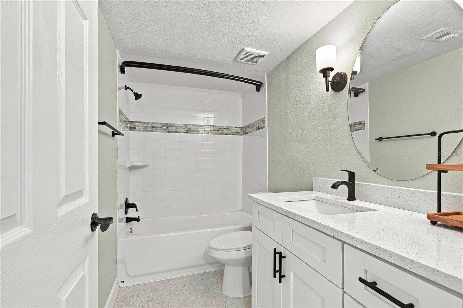17035 GULF BLVD #107 — photo 22