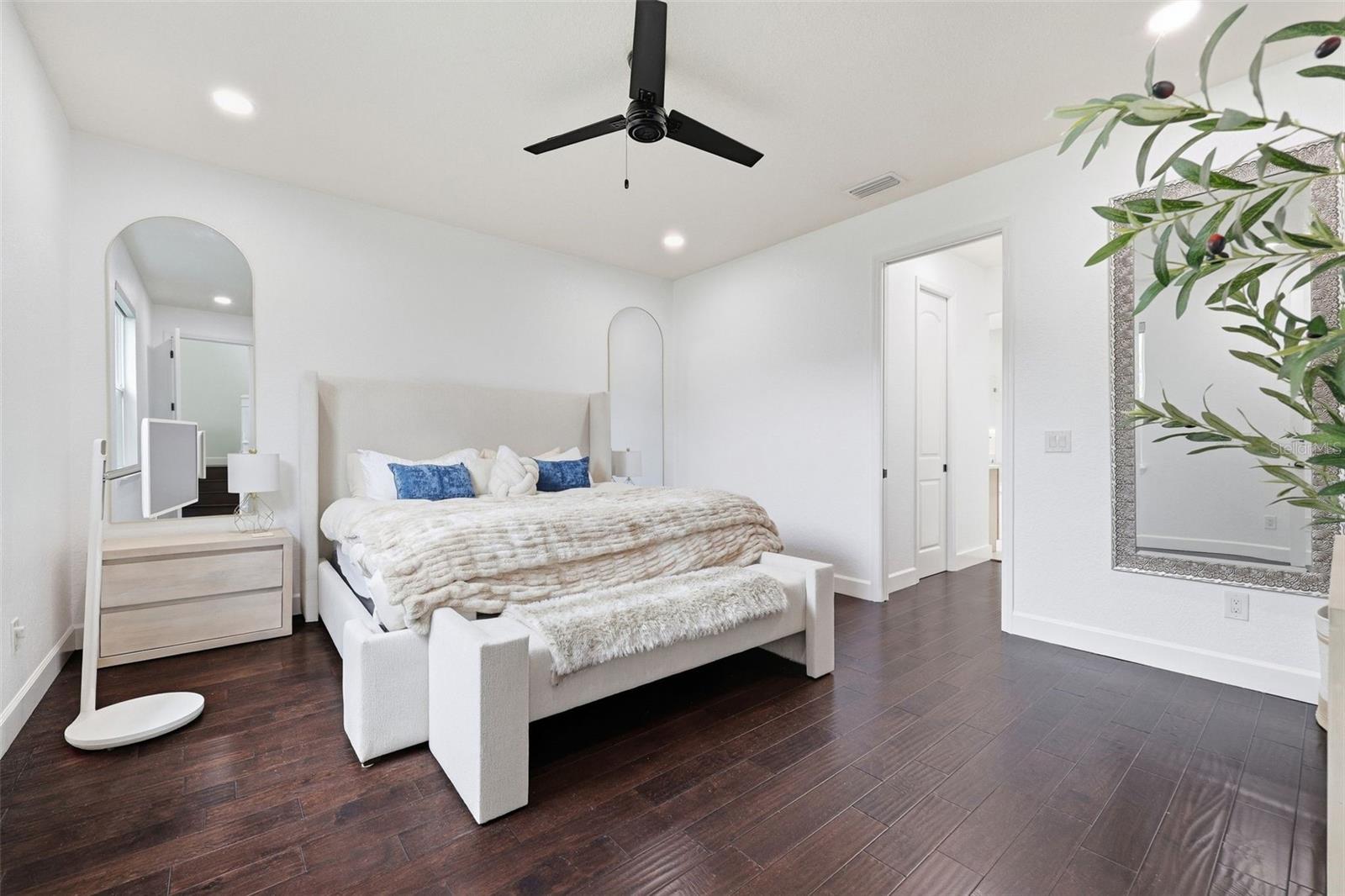 906 W PENINSULAR ST — photo 11
