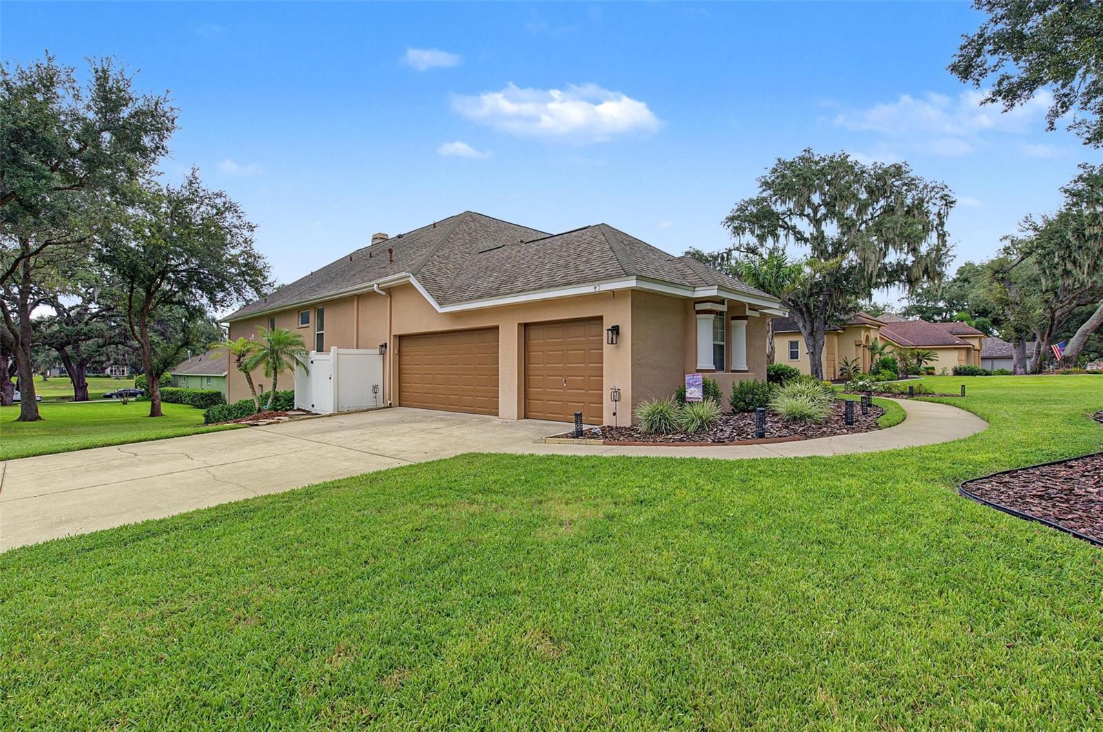 5109 SYLVAN OAKS DR — photo 5