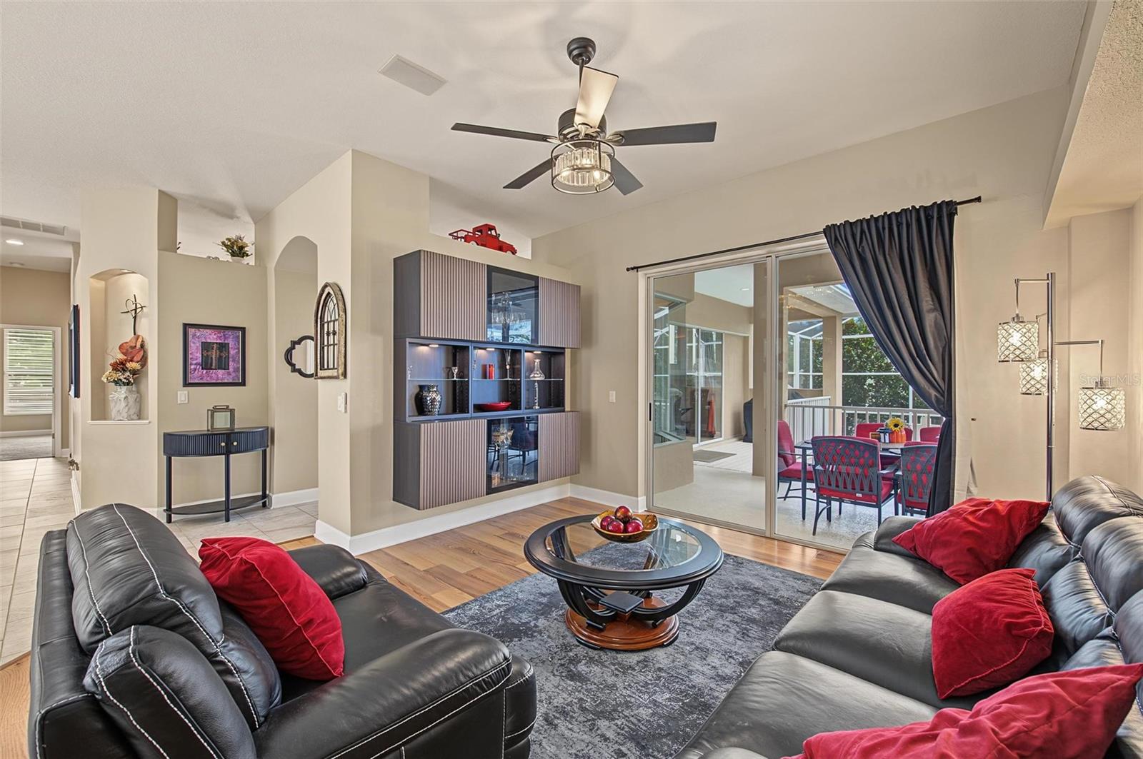 5109 SYLVAN OAKS DR — photo 12