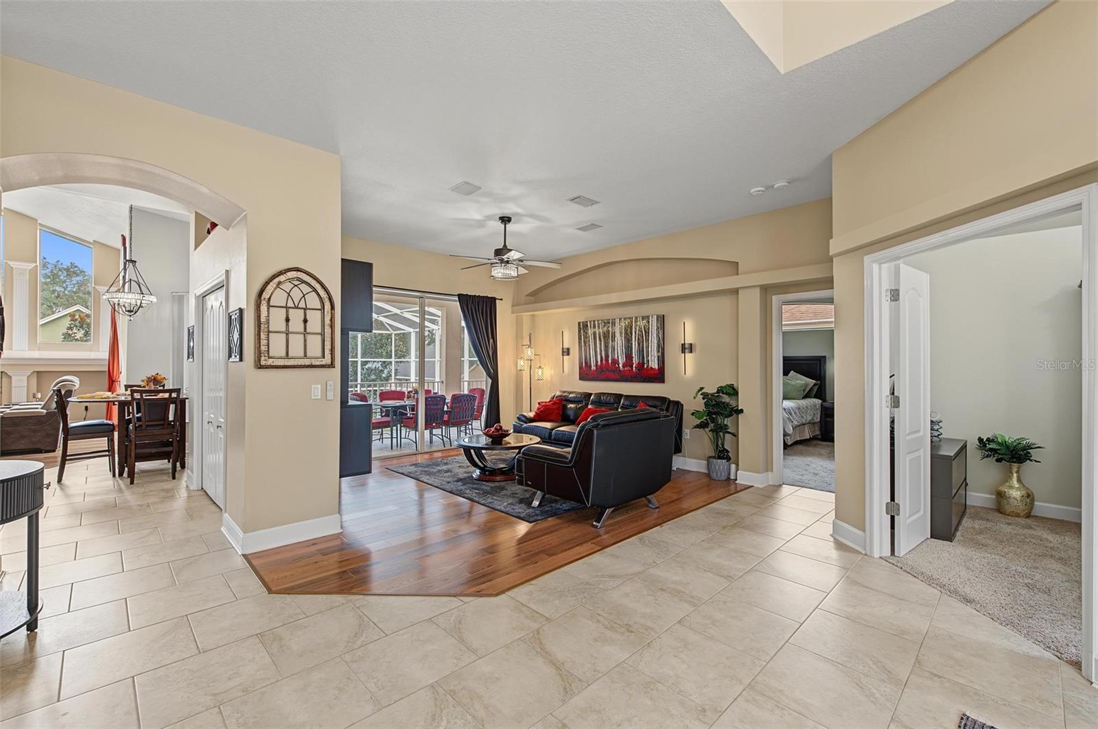 5109 SYLVAN OAKS DR — photo 10