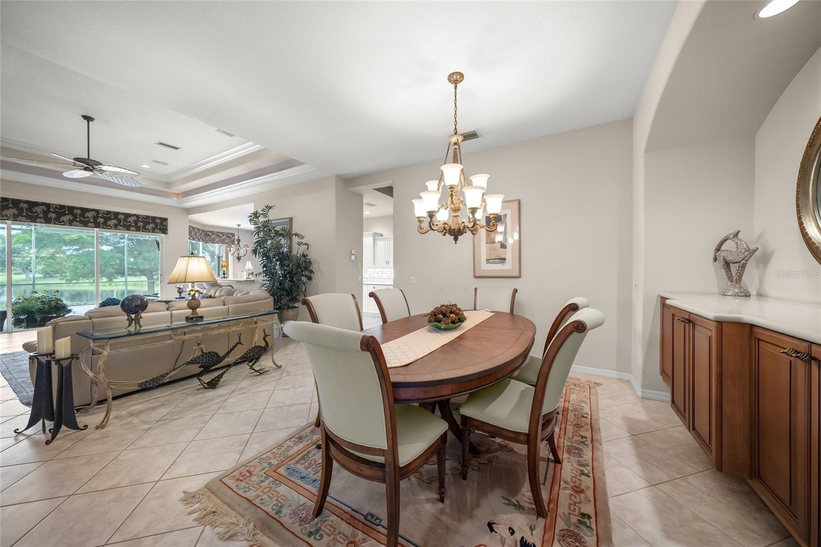 1346 THORNAPPLE DR — photo 19