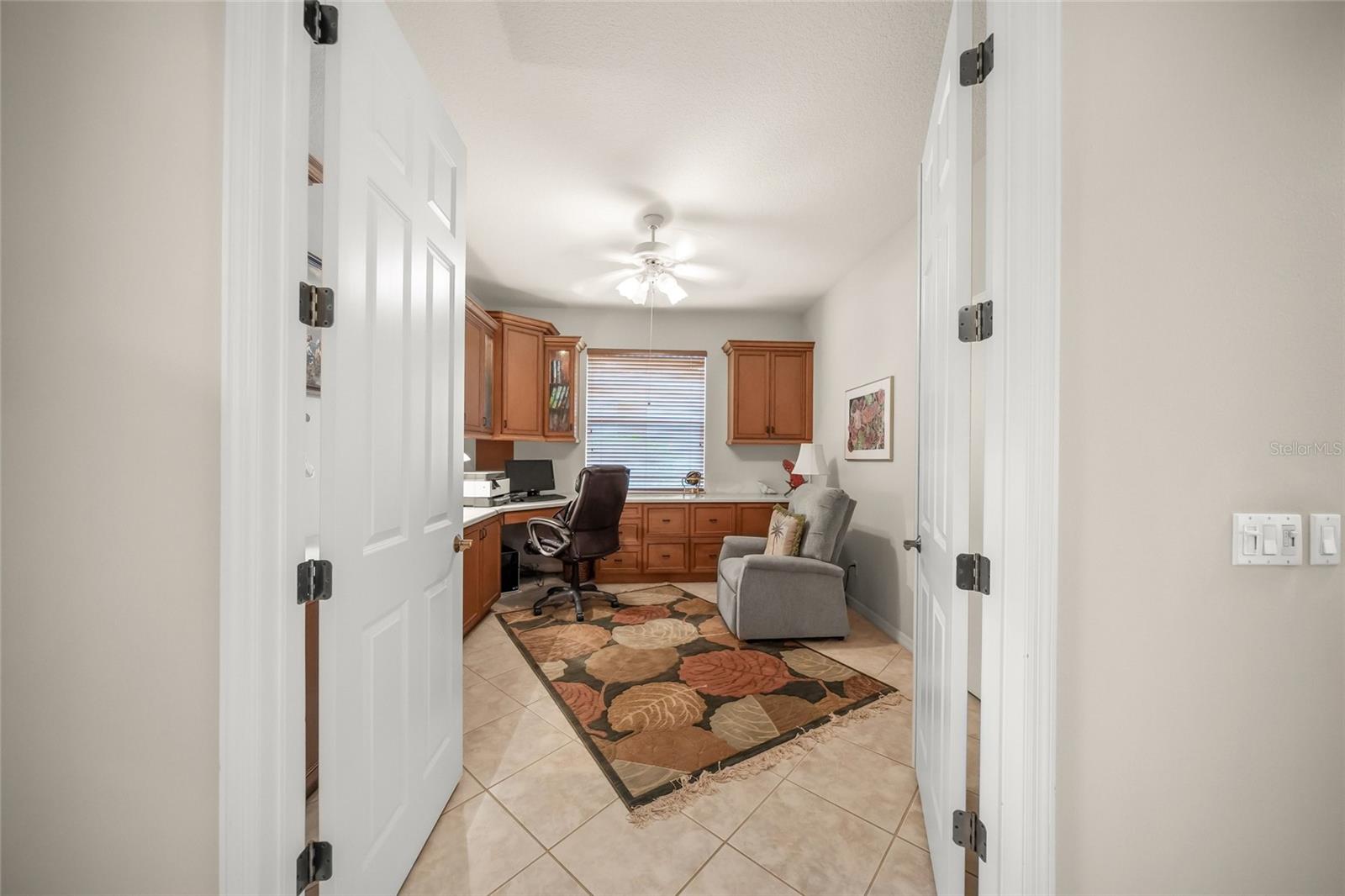 1346 THORNAPPLE DR — photo 33