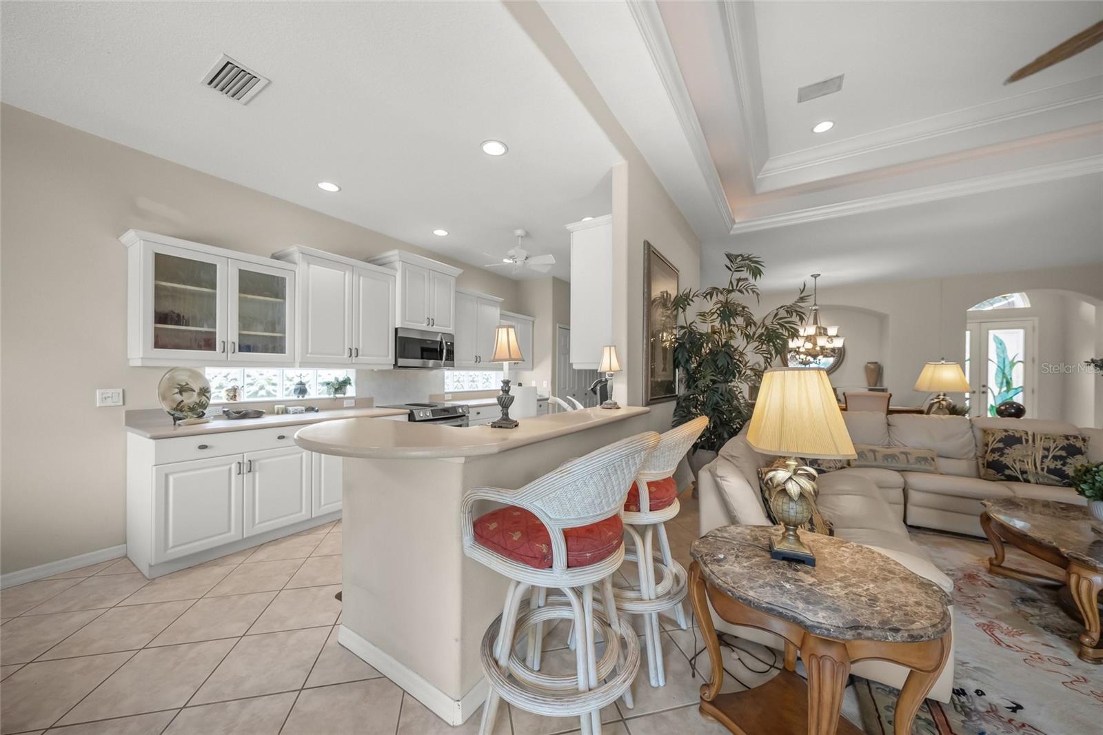 1346 THORNAPPLE DR — photo 14