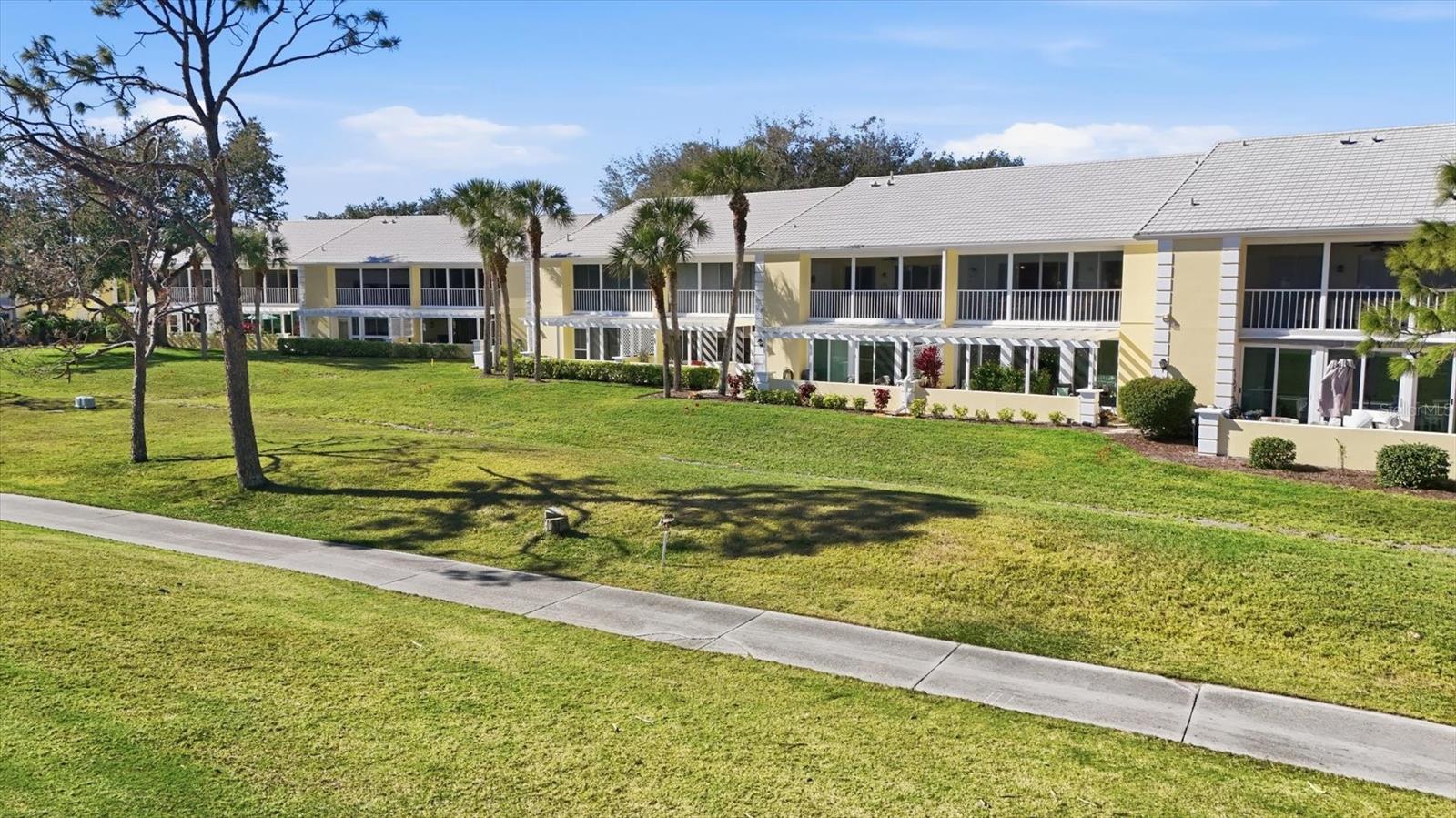 414 CERROMAR CIR S #249 — photo 41