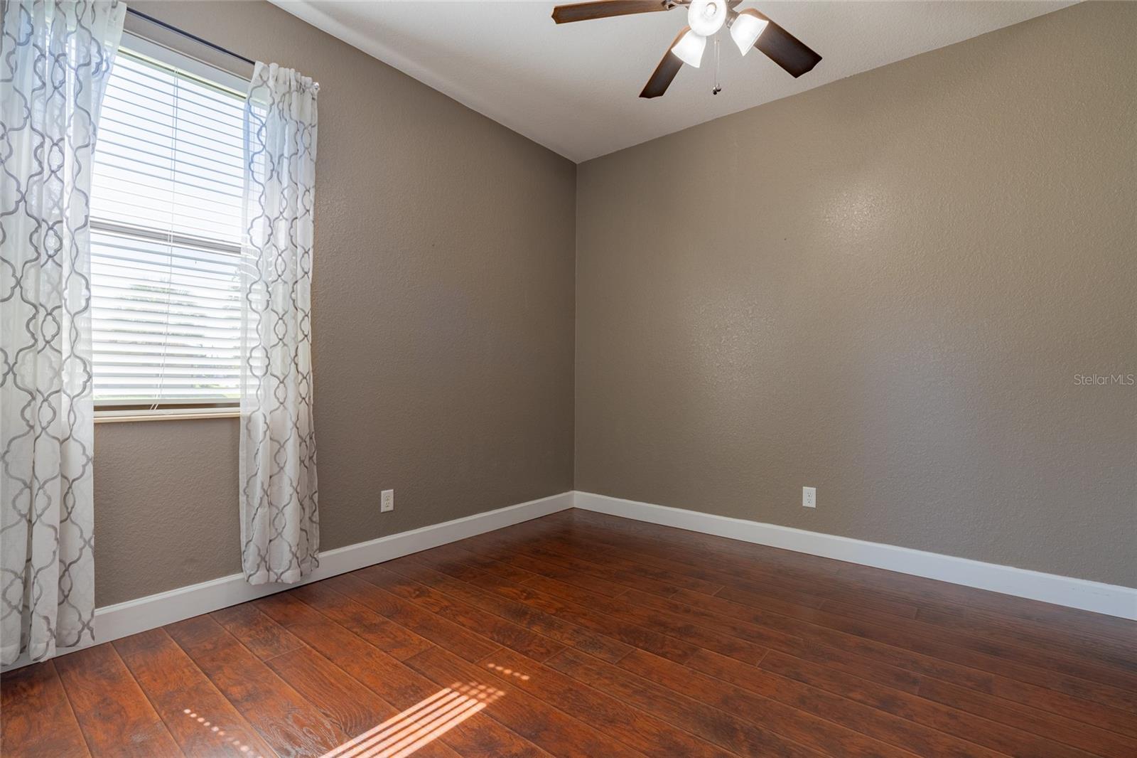 1480 WISE DR — photo 47