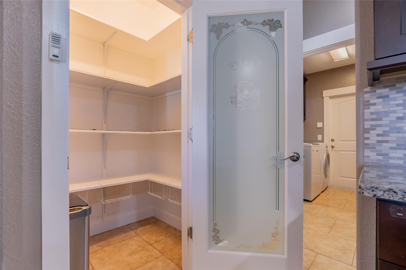 1480 WISE DR — photo 37