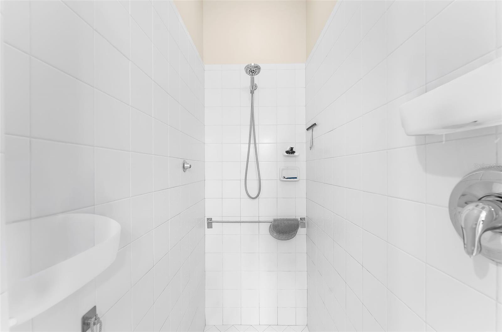 2491 COTTONWOOD LN — photo 25