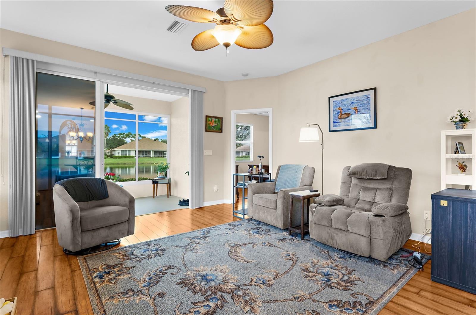 2491 COTTONWOOD LN — photo 16