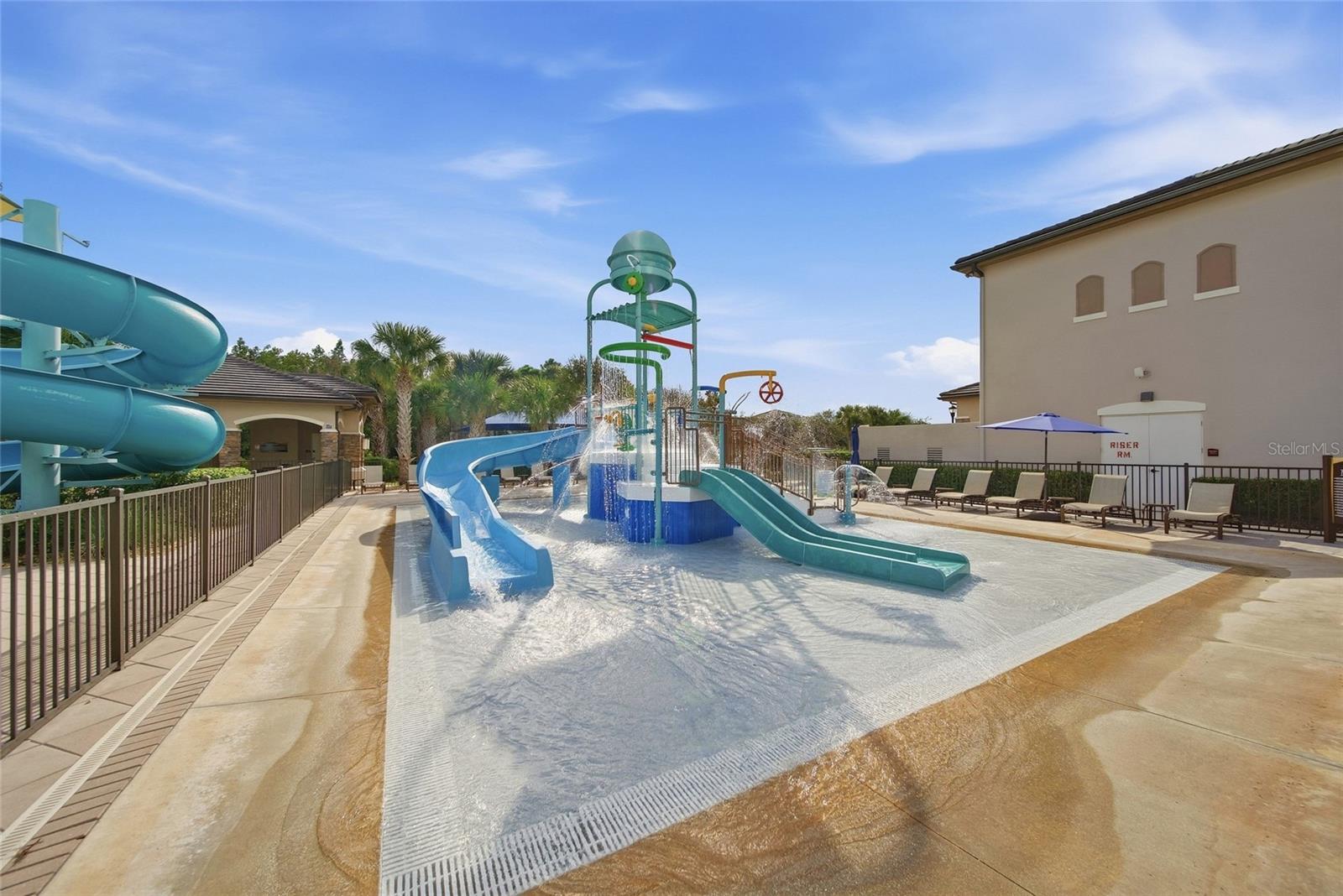 30980 LINDENTREE DR — photo 51