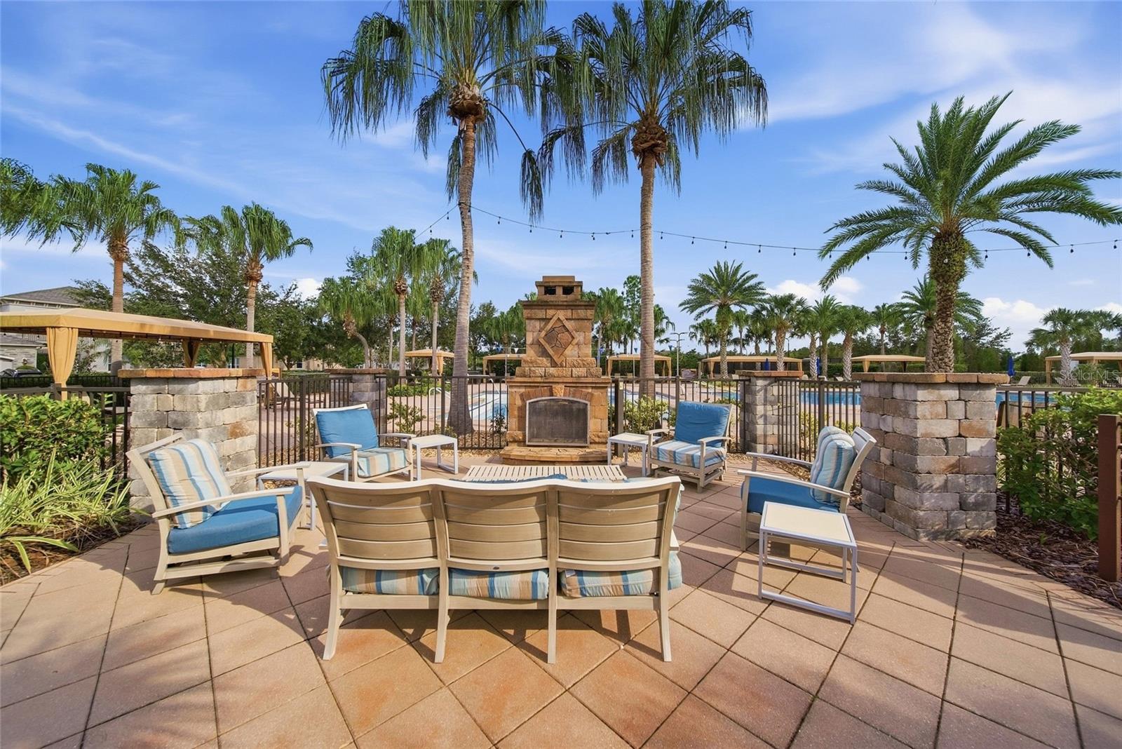 30980 LINDENTREE DR — photo 47