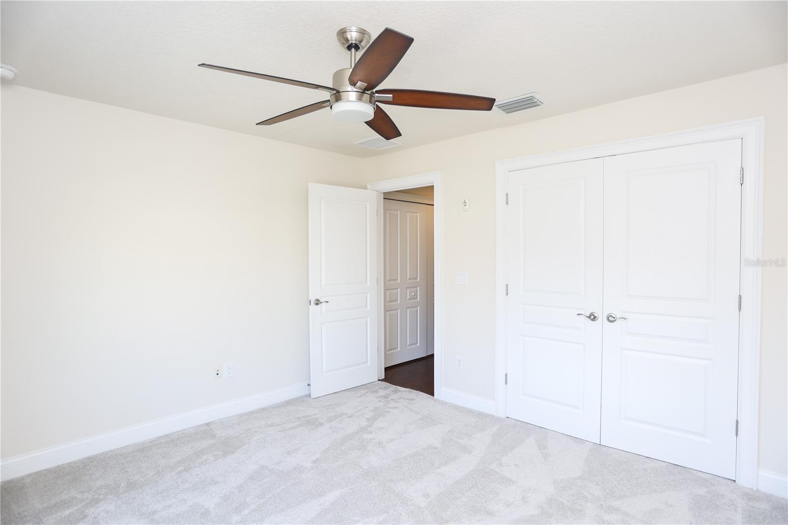9705 BAY GROVE LN — photo 35