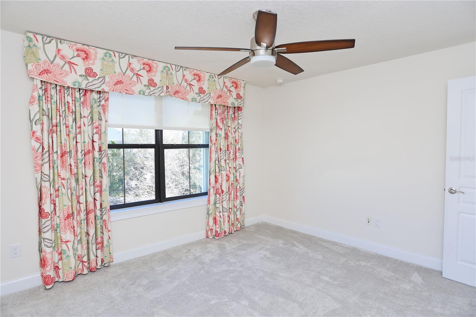 9705 BAY GROVE LN — photo 31