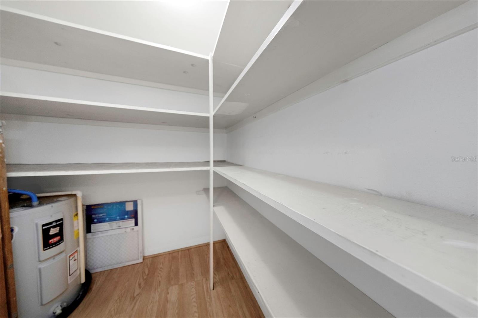 165 SKY LOCH DR E — photo 15