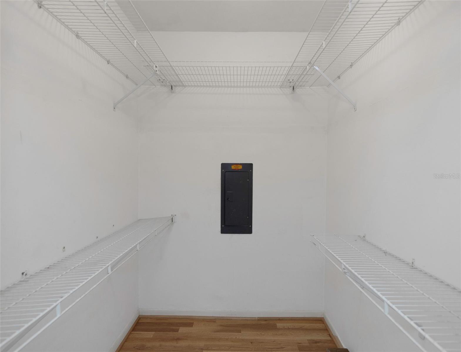 165 SKY LOCH DR E — photo 19