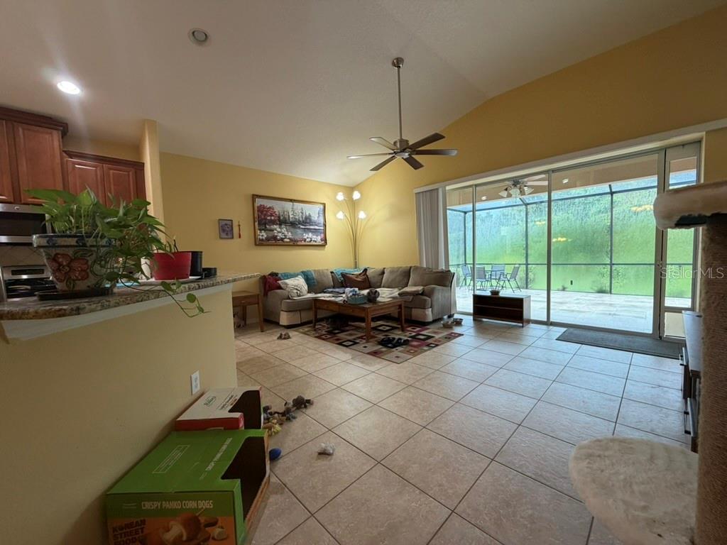 8606 DEEP MAPLE DR — photo 9