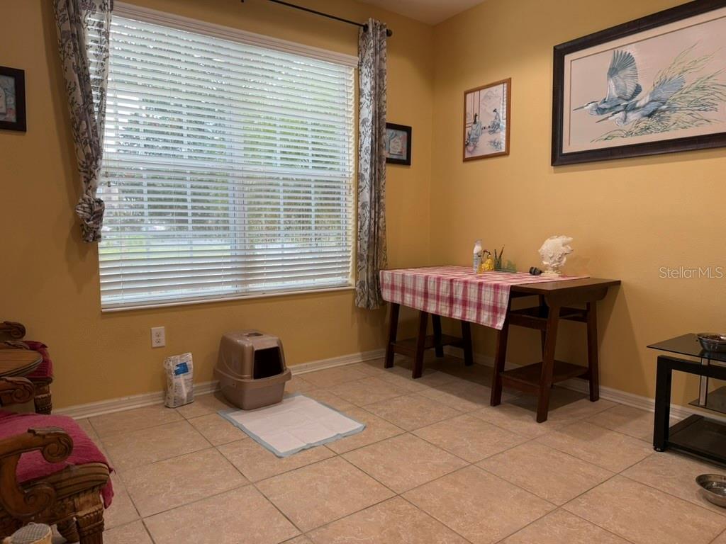 8606 DEEP MAPLE DR — photo 11