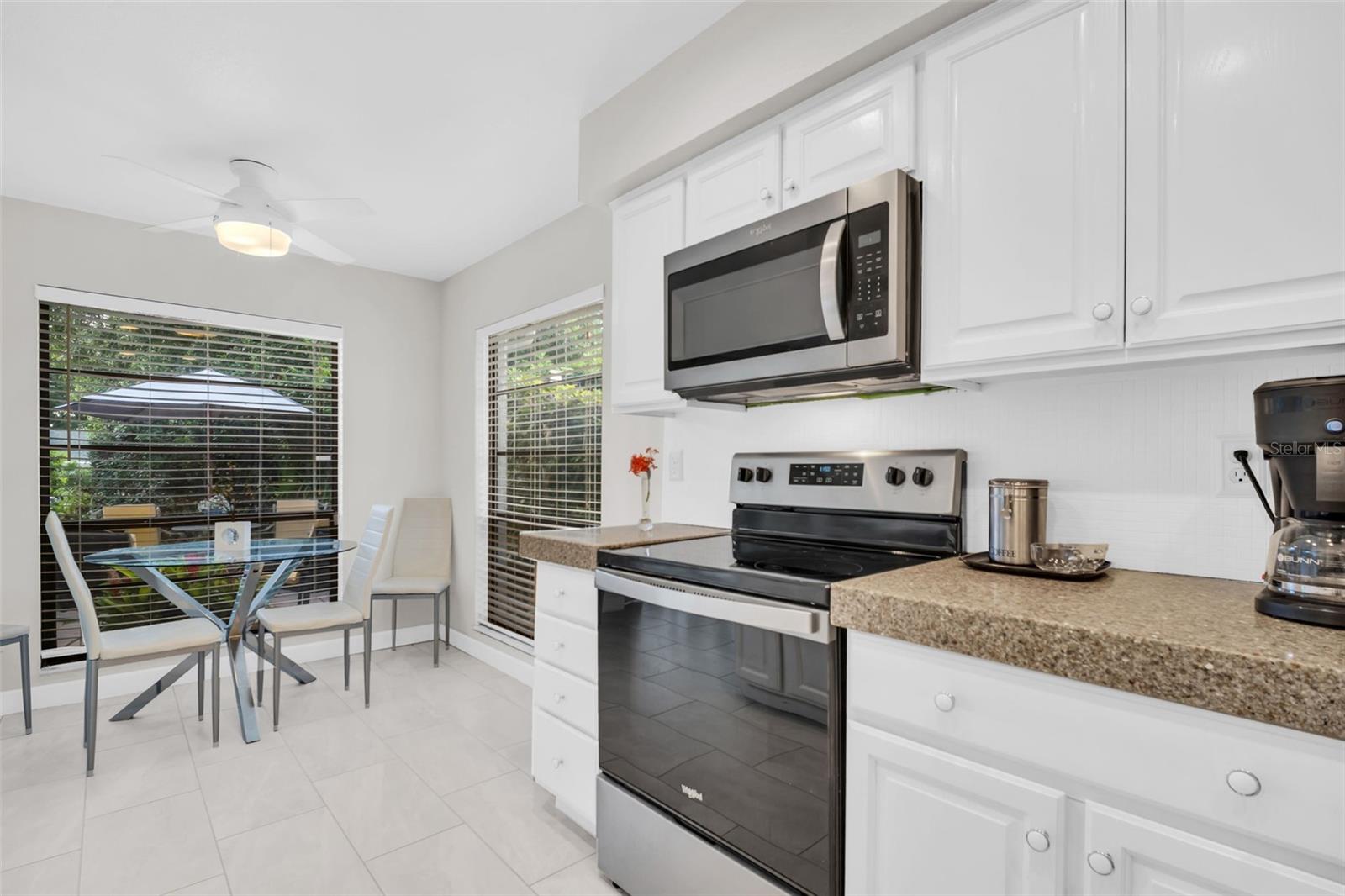 1309 GILLESPIE DR — photo 21