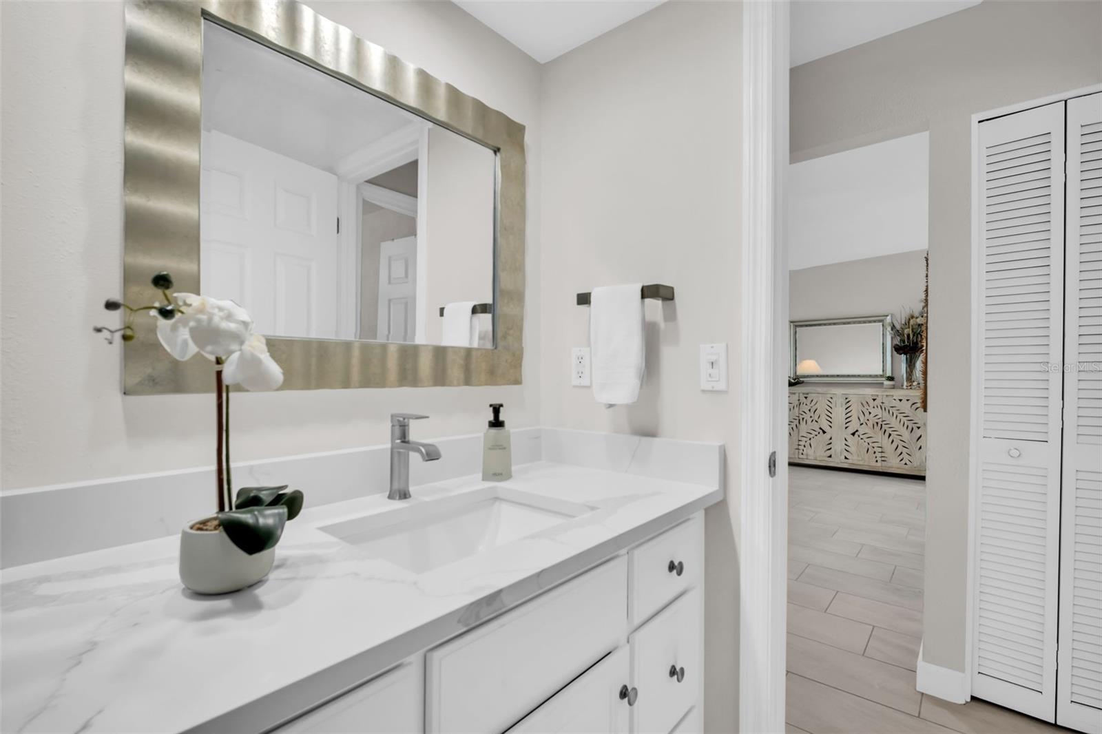 1309 GILLESPIE DR — photo 15