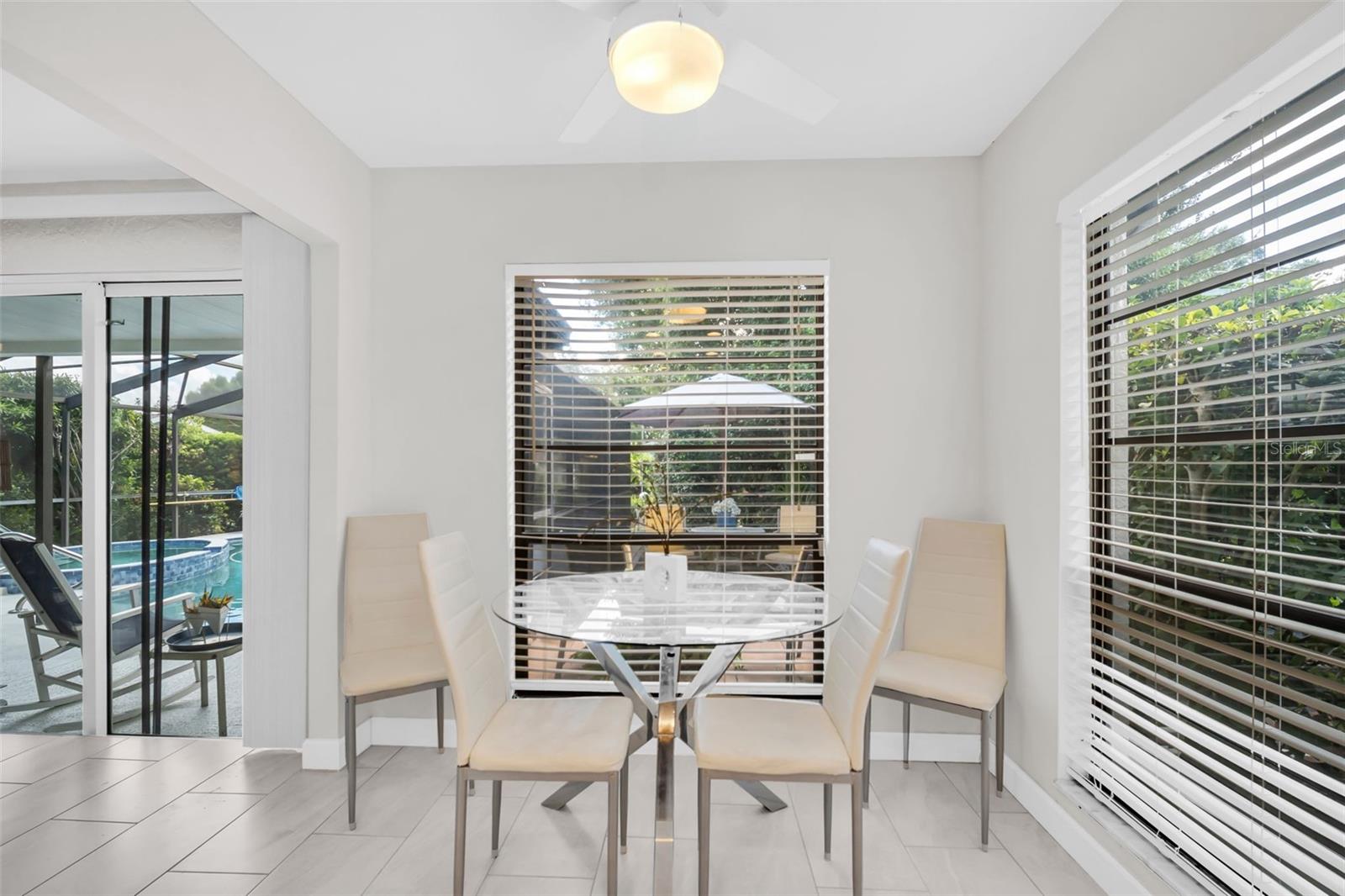 1309 GILLESPIE DR — photo 23