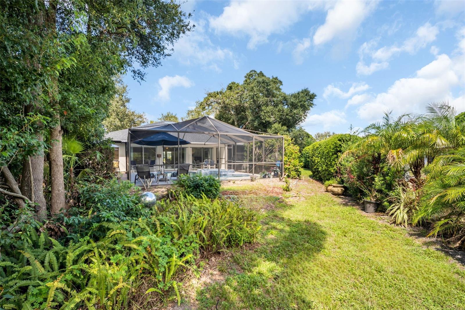 1309 GILLESPIE DR — photo 43