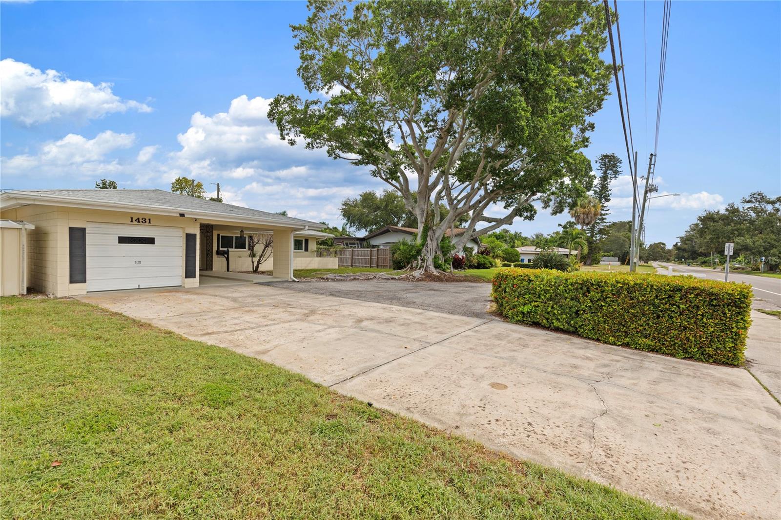 1431 PINELLAS POINT DR S — photo 2