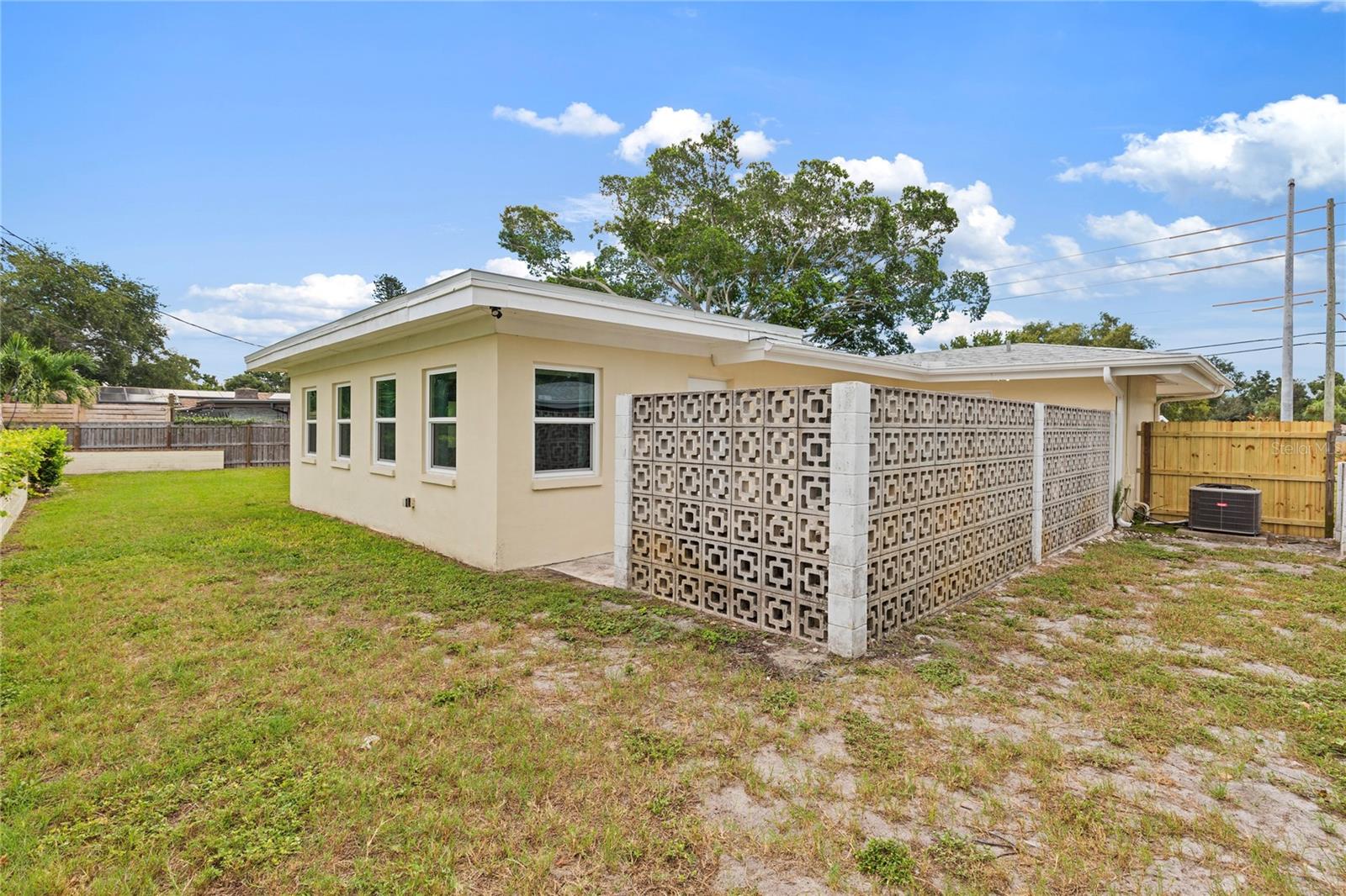 1431 PINELLAS POINT DR S — photo 42